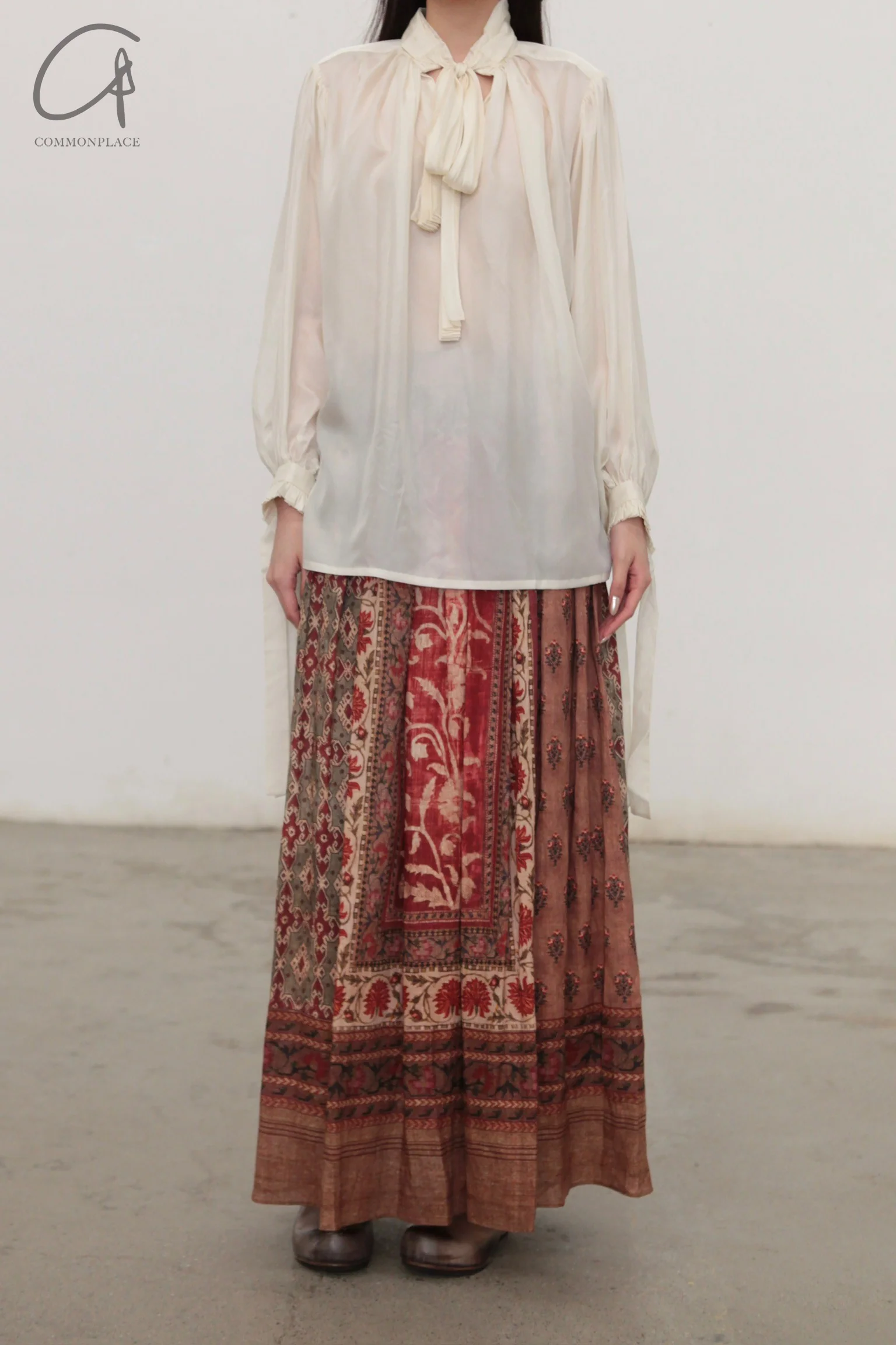 INTO THE EAST 24 Autumn and Winter Silk Lace-up Shirt ITE-E1YGAW007WT20SH-BAI White E1YGAW007WT20SH E1YGAW008KT21SH - Image 5