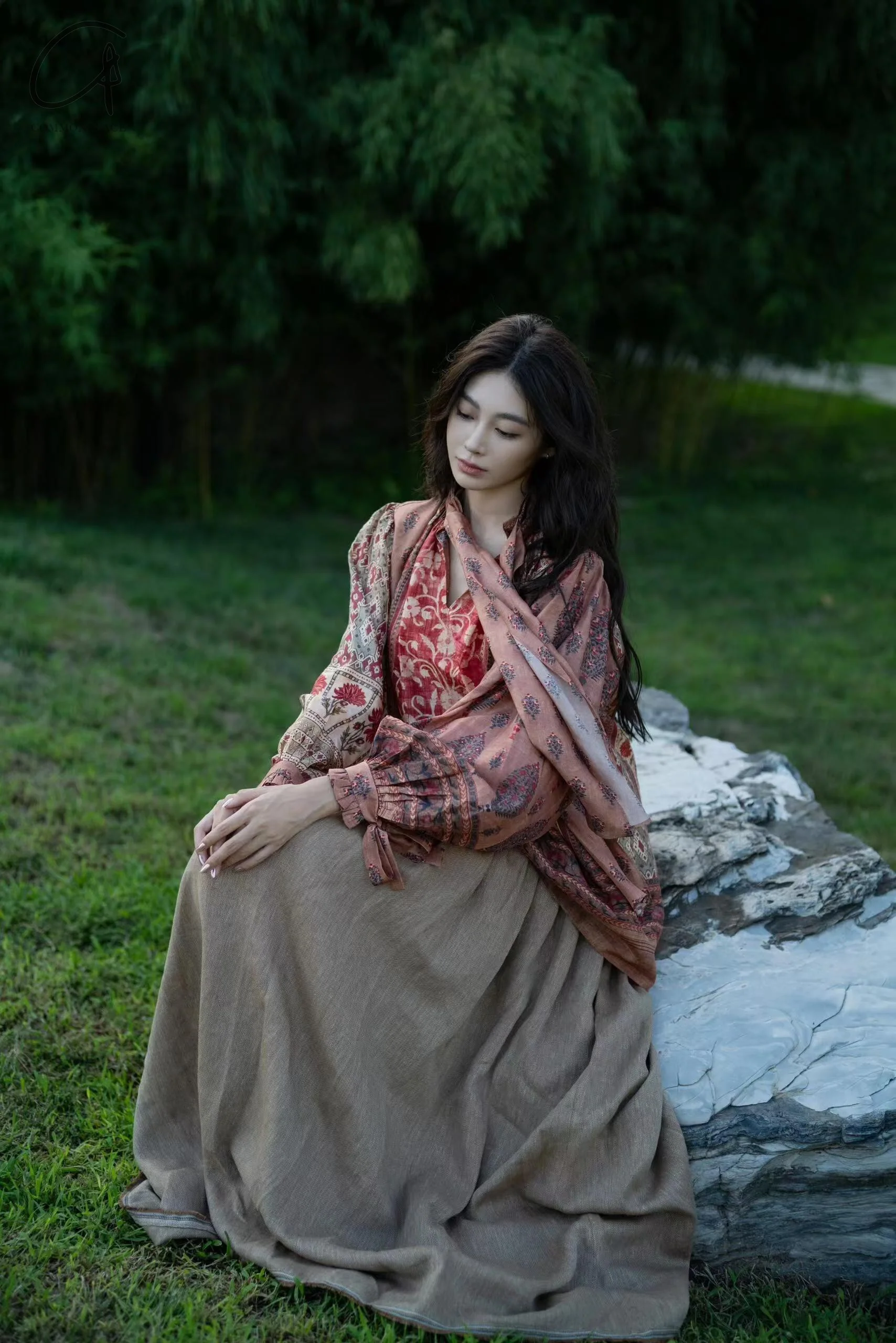 INTO THE EAST 24 Autumn and Winter Silk Print Lace-up Shirt ITE-E1YGAW002NCC21TP-YH Print - Image 31
