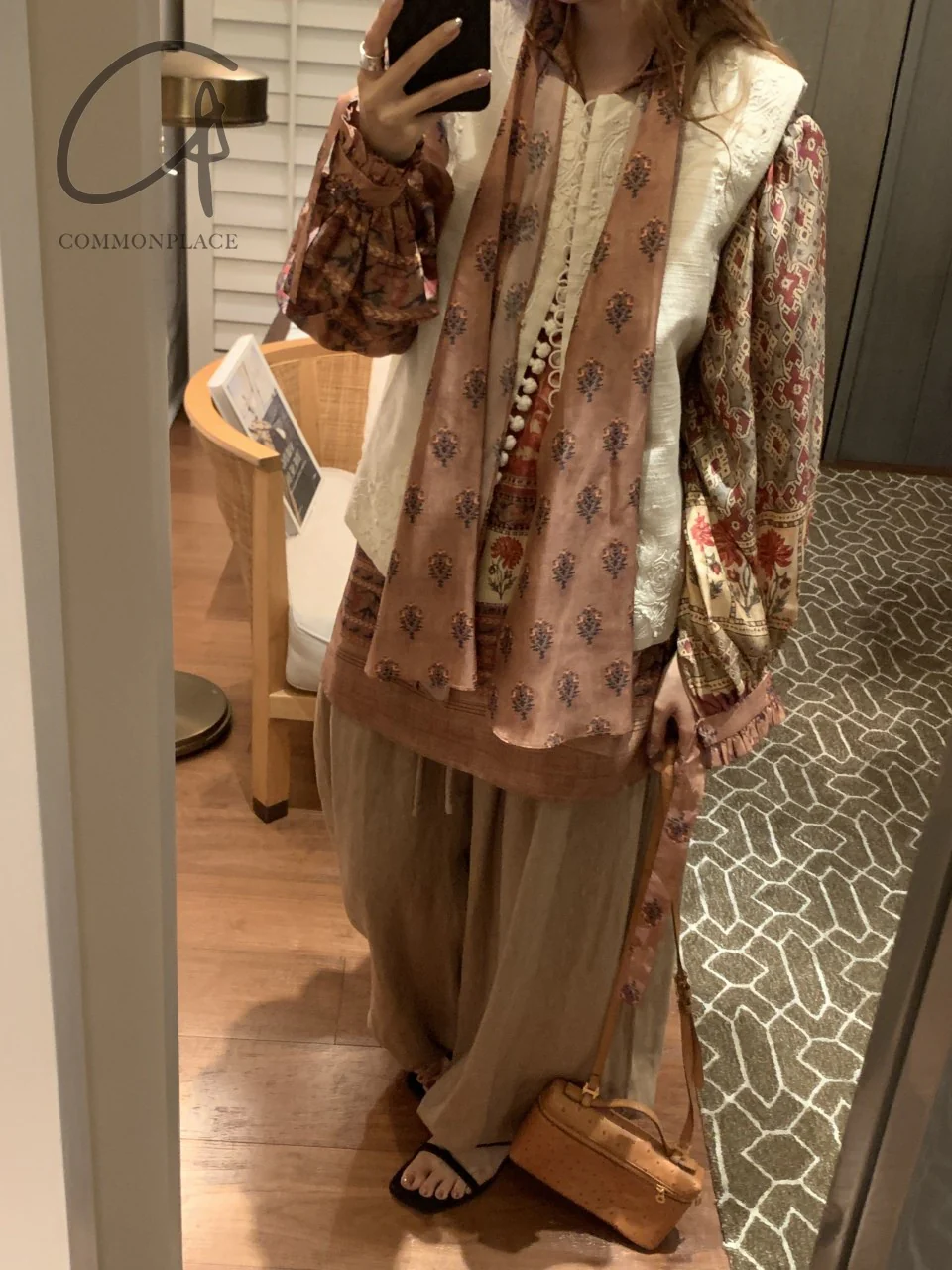 INTO THE EAST 24 Autumn and Winter Silk Print Lace-up Shirt ITE-E1YGAW002NCC21TP-YH Print - Image 44
