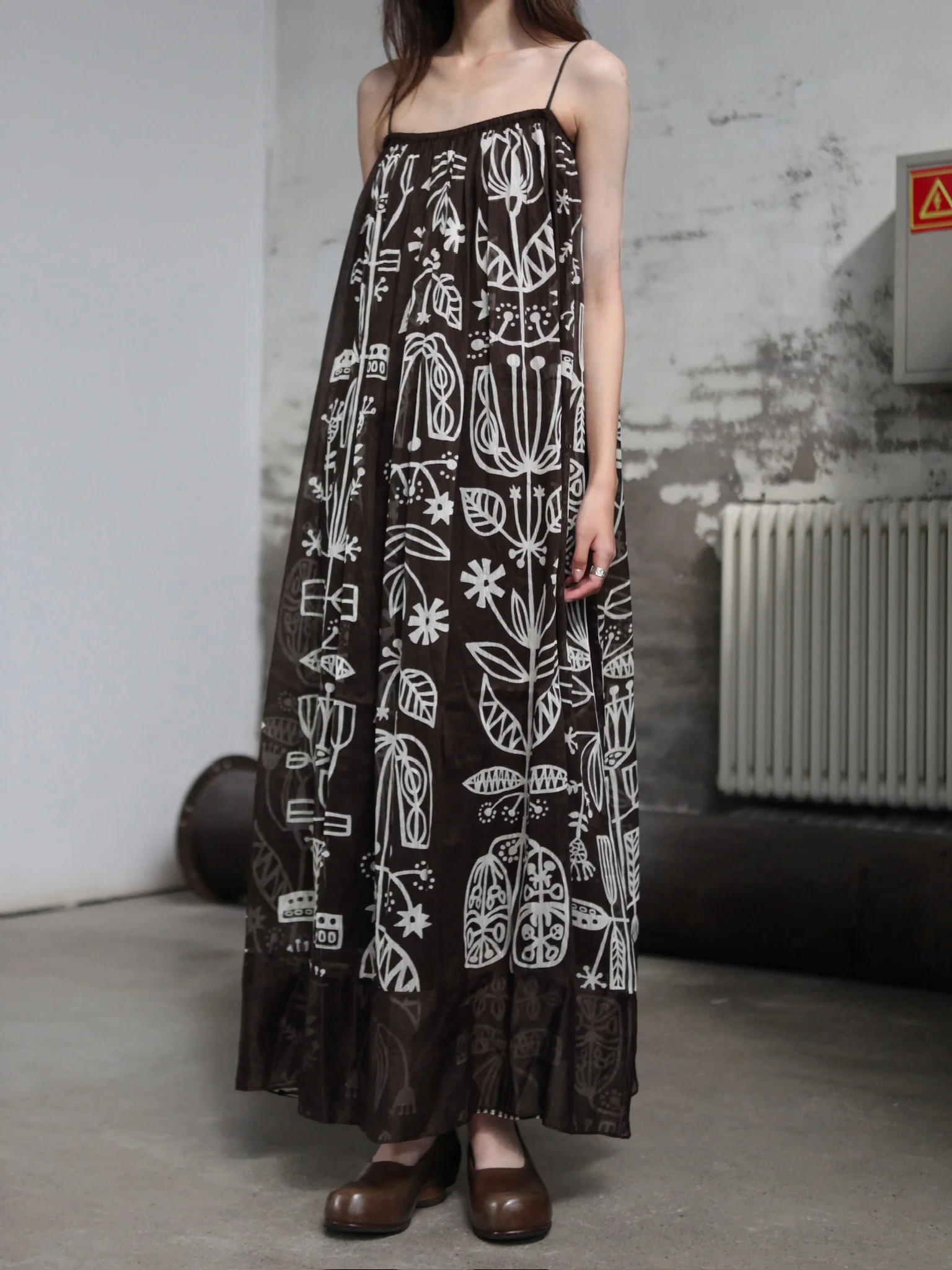 INTO THE EAST 25 Autumn and Winter Silk and Linen Totem Suspender Skirt ITE-E1DGSS012CF21DS-KA Brown - Image 4
