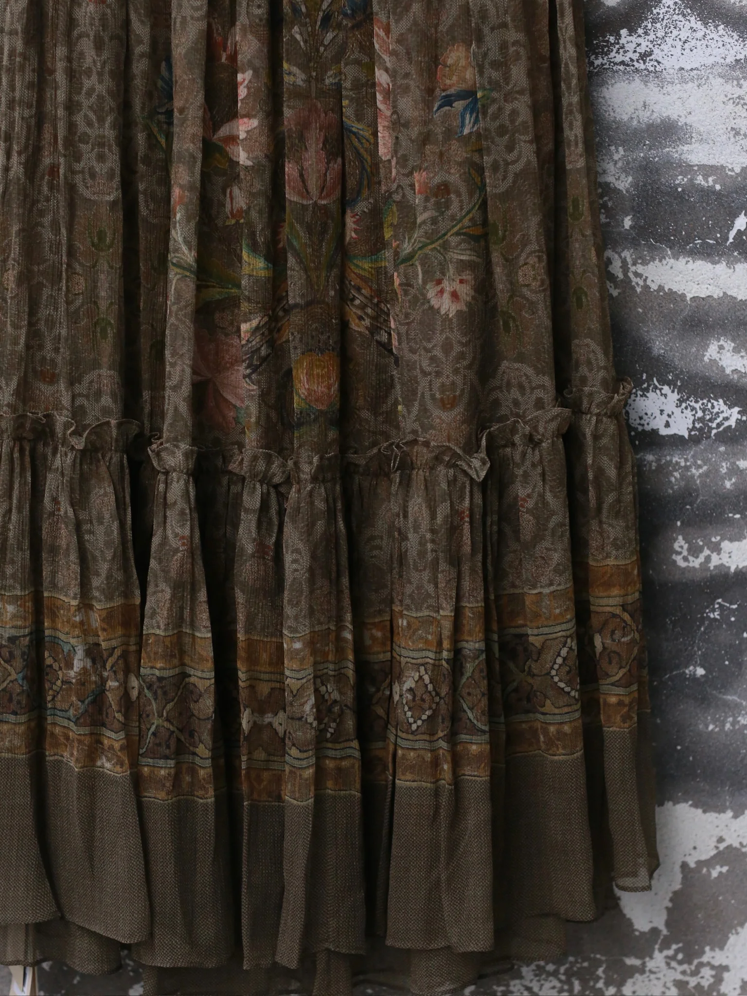 INTO THE EAST 25 Autumn and Winter Silk Print Lace Skirt ITE-E1DGAW154GR21SK-LV Green - Image 5