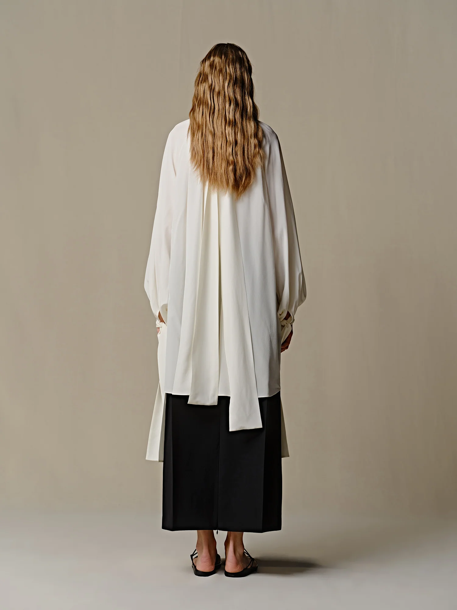 INTO THE EAST 25 Spring/Summer Sleeveless Top ITE-E1DGSS028WT20TP-BAI White - Image 3