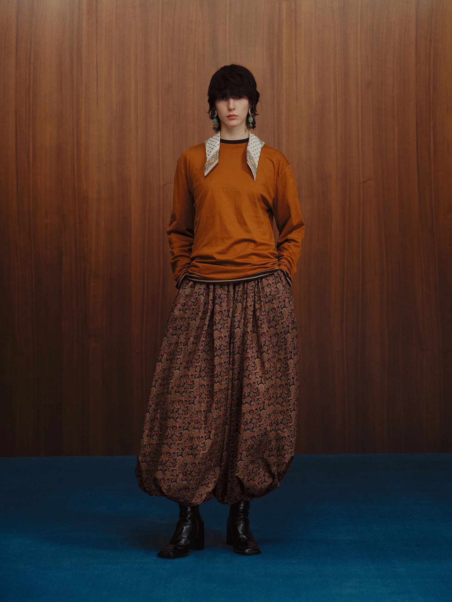 INTO THE EAST Dark Brown Paisley Silk Shorts Casual Pants ITE-E1DGSC011NCC21PT-HUA Color - Image 7