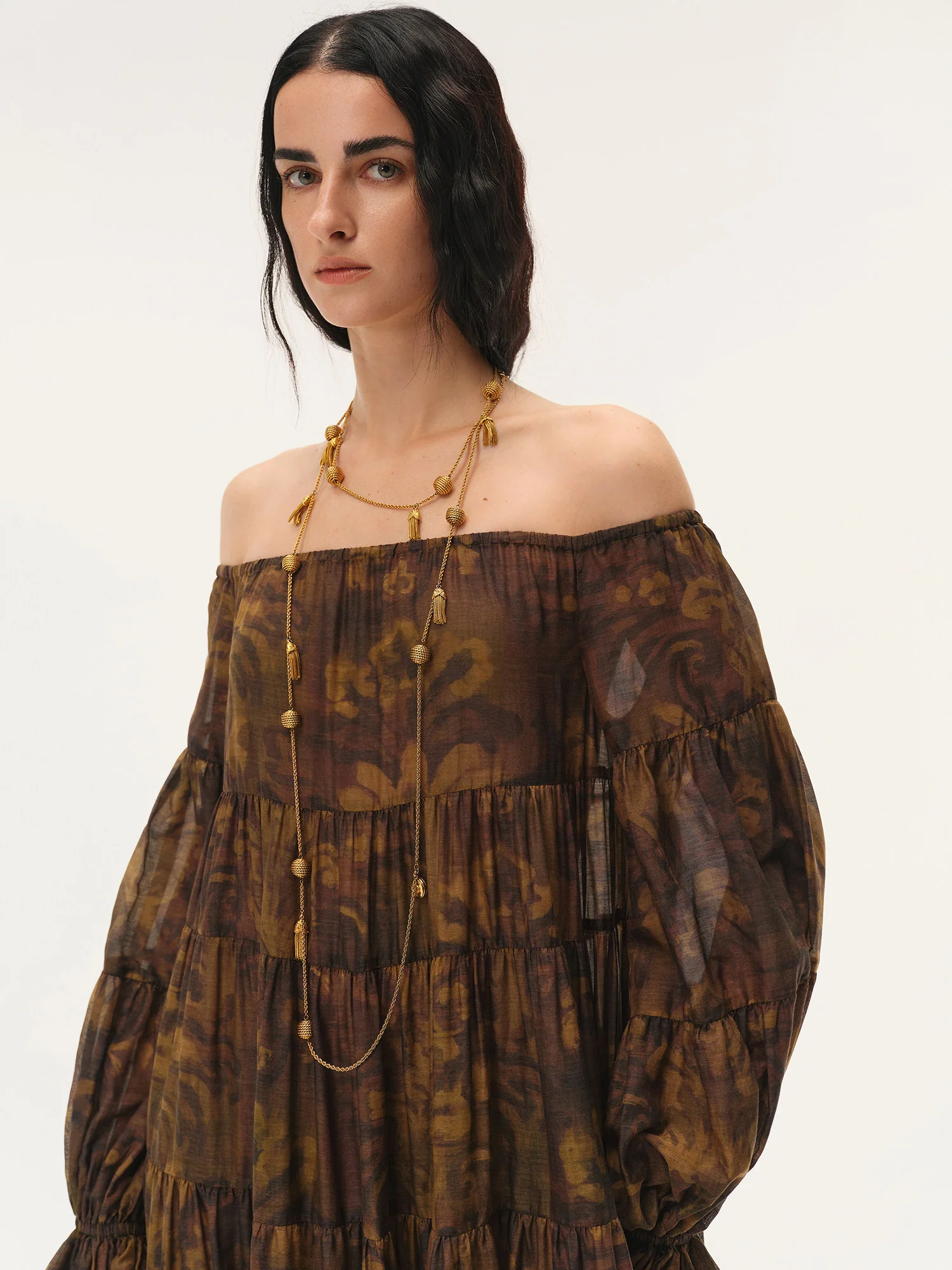 INTO THE EAST Spring/Summer 2026: Acanthus Oil Paint Long-Sleeved Loose-Fitting Tower Dress ITE-E1JBSSDS21007BR-CZ (Tea Brown) - Image 12