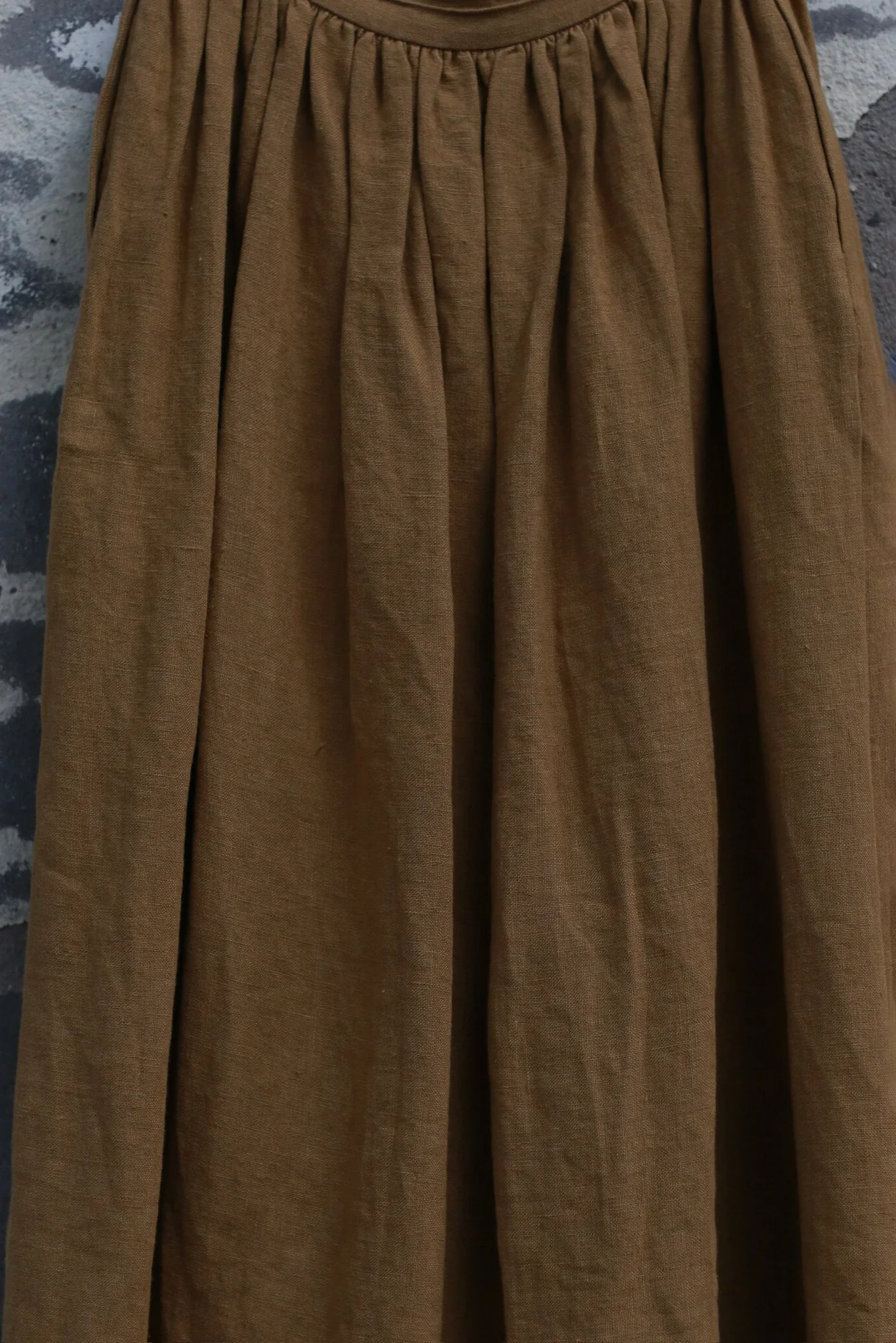 INTO THE EAST Spring/Summer 2026 Apricot Yellow Linen Pleated Midi Skirt ITE-E1JBSSSK20005-XH Apricot Yellow - Image 3