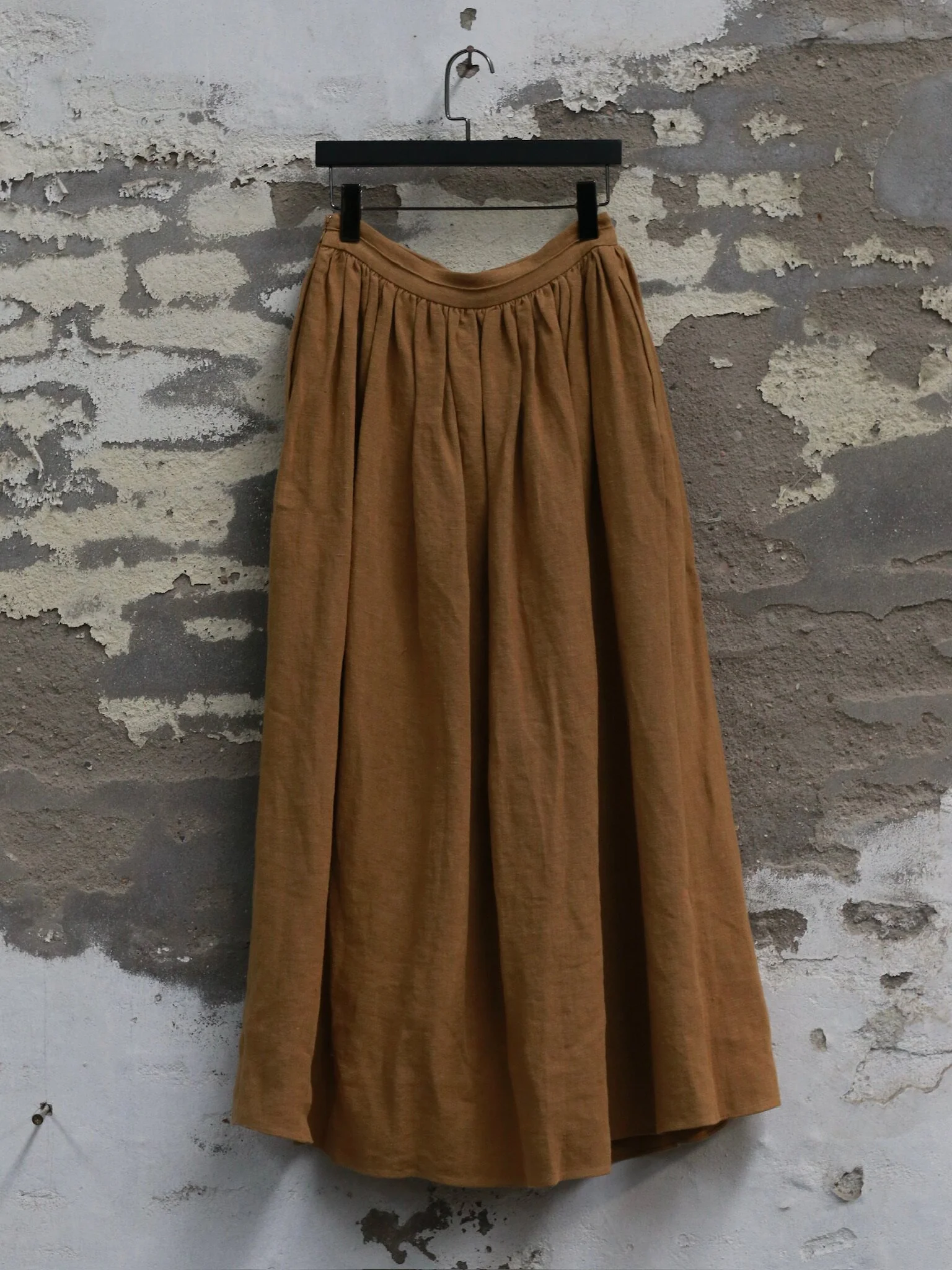 INTO THE EAST Spring/Summer 2026 Apricot Yellow Linen Pleated Midi Skirt ITE-E1JBSSSK20005-XH Apricot Yellow - Image 5