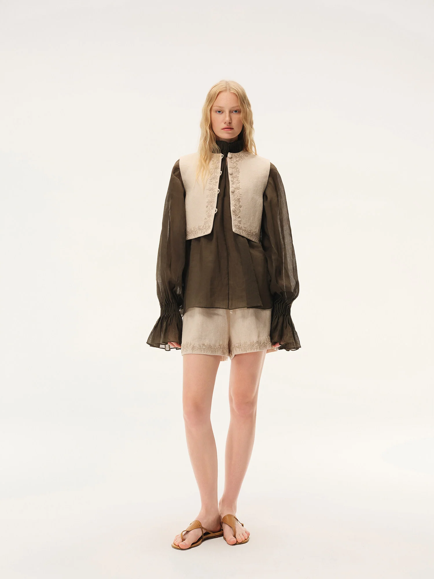 INTO THE EAST Spring/Summer 2026 Sheer Accordion Pleated Turtleneck Shirt ITE-E1JBSSTP20010OL-GLL Olive Green (E1JBSSTP20010CP) - Image 17