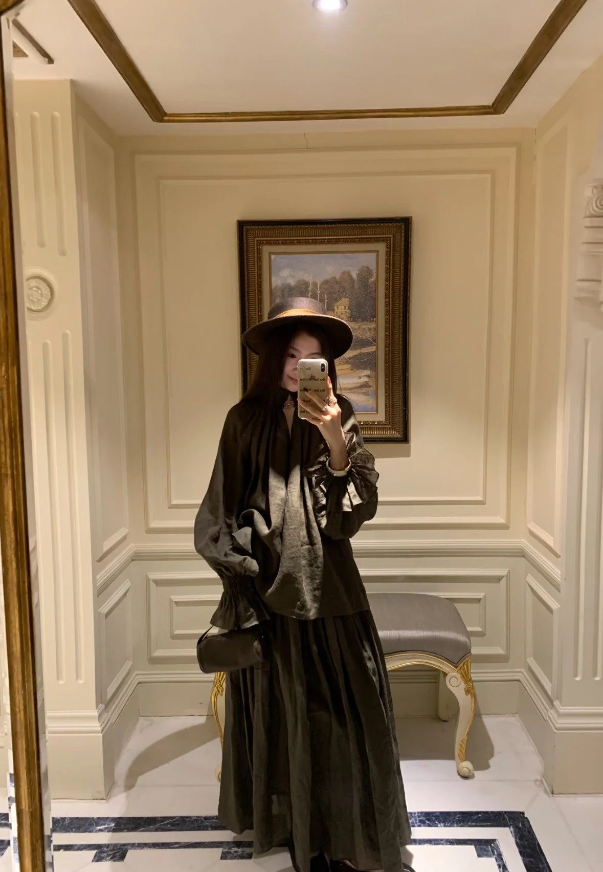 INTO THE EAST Spring/Summer 2026 Sheer Accordion Pleated Turtleneck Shirt ITE-E1JBSSTP20010OL-GLL Olive Green (E1JBSSTP20010CP) - Image 21