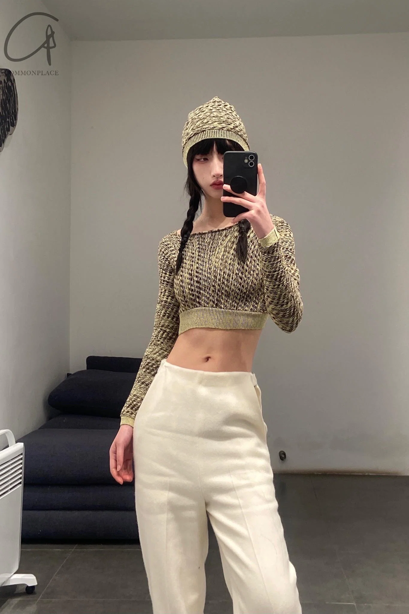 ISA BOULDER Sweater with Warm Scarf AW21SW03 - Image 12
