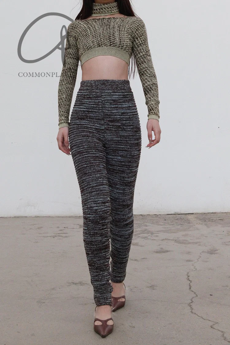 ISA BOULDER Sweater with Warm Scarf AW21SW03 - Image 7