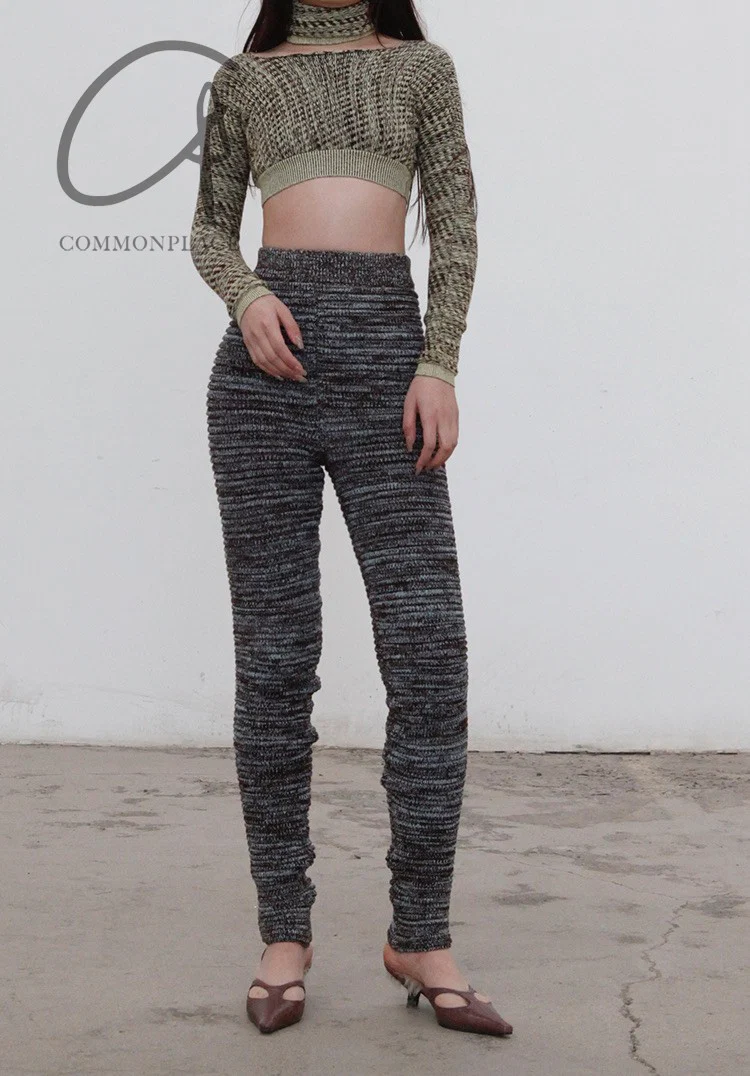 ISA BOULDER Sweater with Warm Scarf AW21SW03 - Image 8