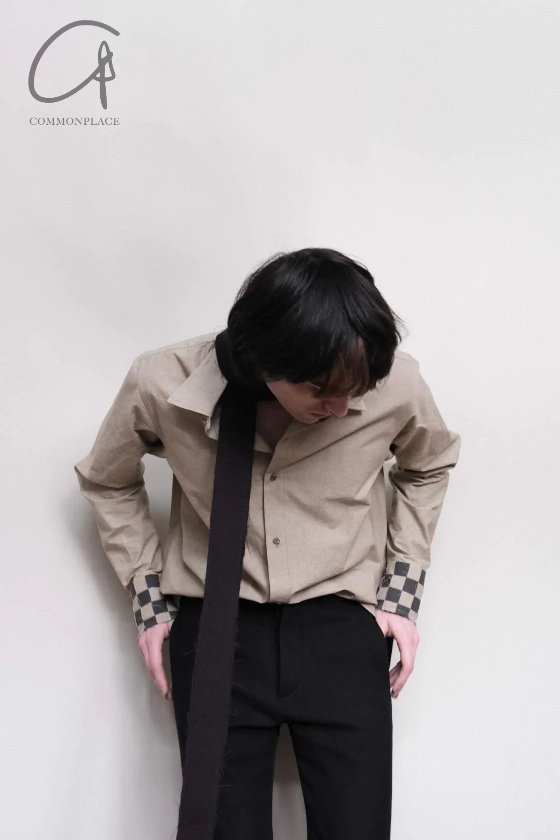 K`ANG 24 Autumn and Winter Unisex Hand-knitted Cuff Oversized Shirt KANG-MW/SHR-004-INT-SHASHENHUI Sand/Dark Gray - Image 12