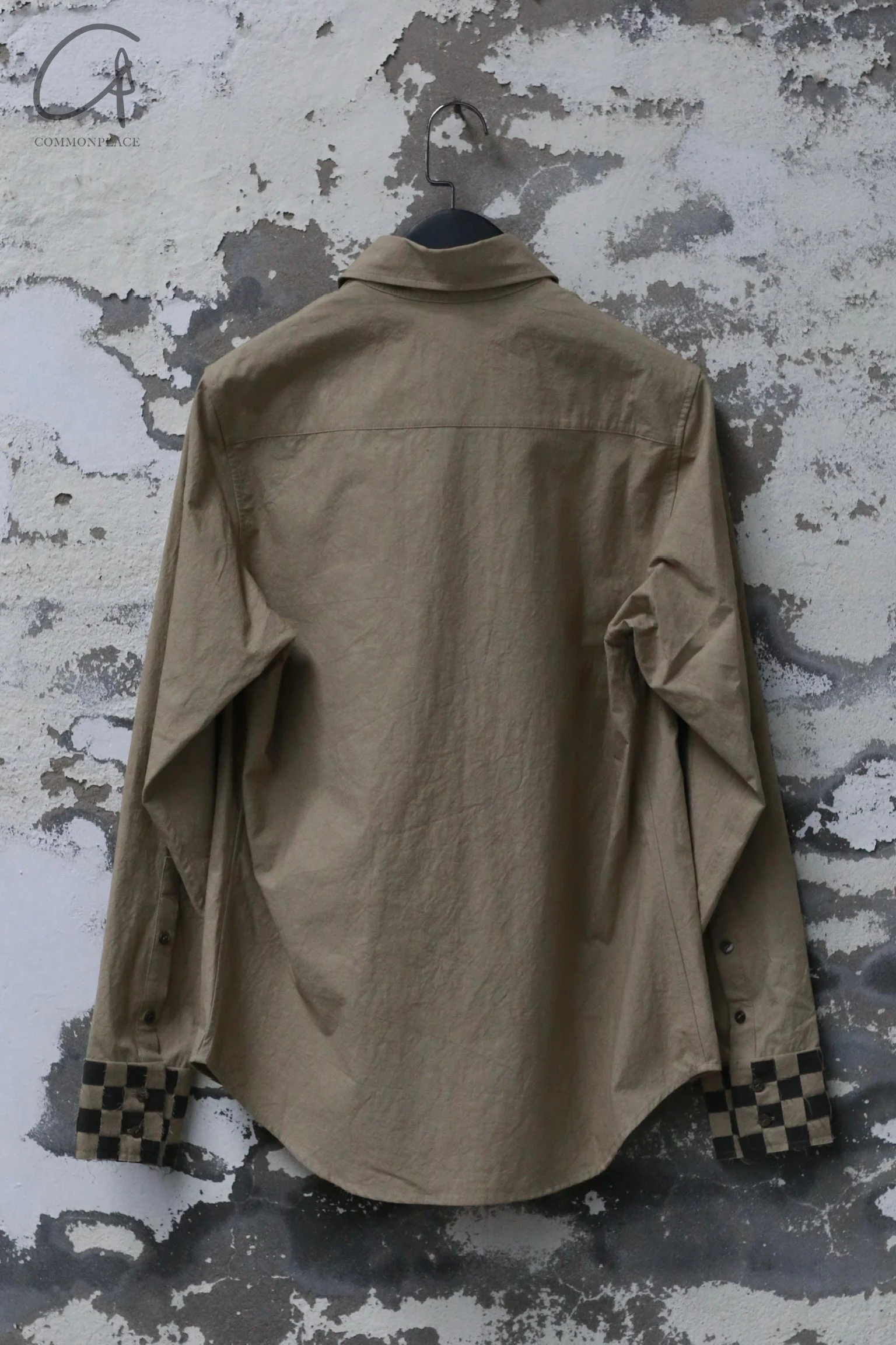 K`ANG 24 Autumn and Winter Unisex Hand-knitted Cuff Oversized Shirt KANG-MW/SHR-004-INT-SHASHENHUI Sand/Dark Gray - Image 8