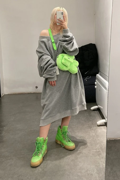 LAERKE ANDERSEN (Reflective Loose Sweatshirt) 170006 Big Sweat grey - Image 8
