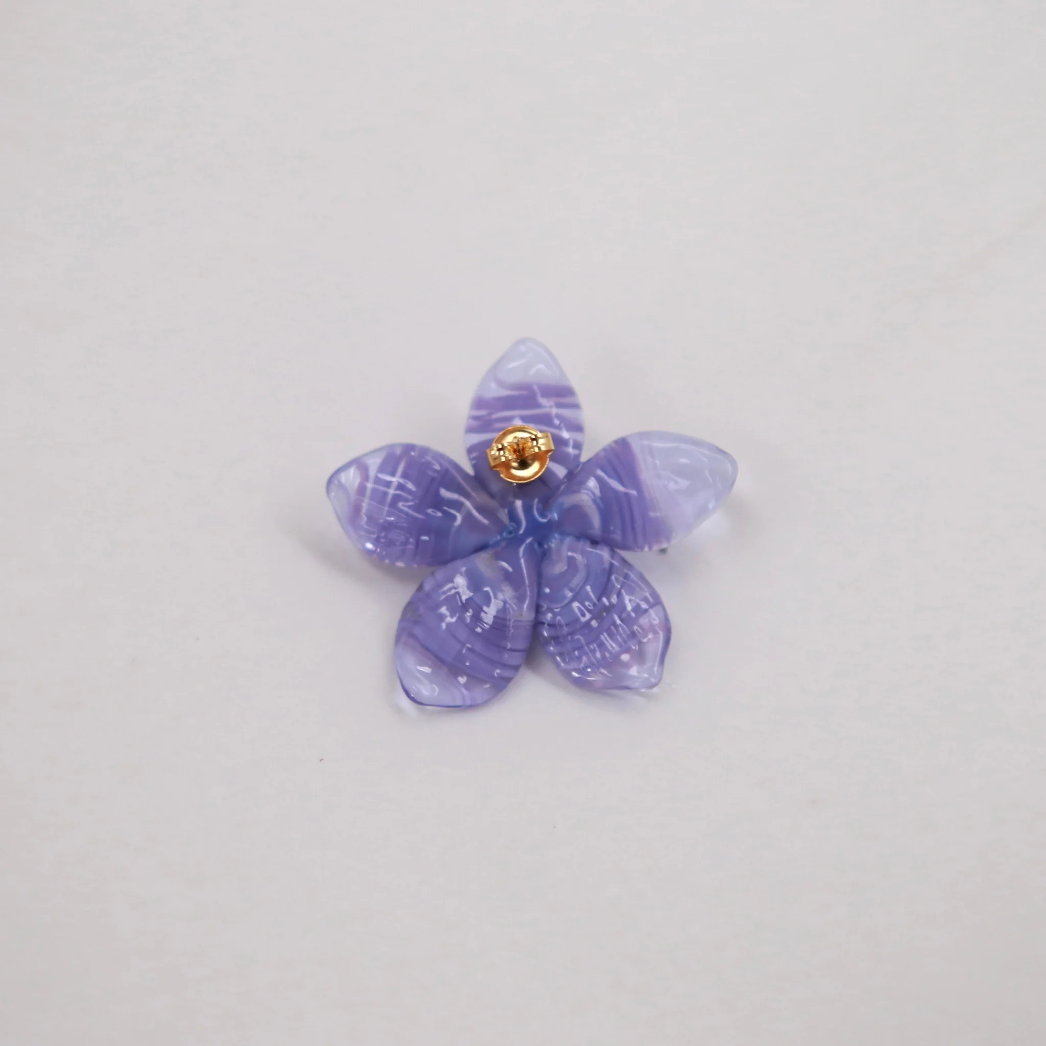 LEVENS 25 Spring/Summer Hibiscus Single Earring LVS-SS2501HIBE-LIL-LILAC Purple - Image 3