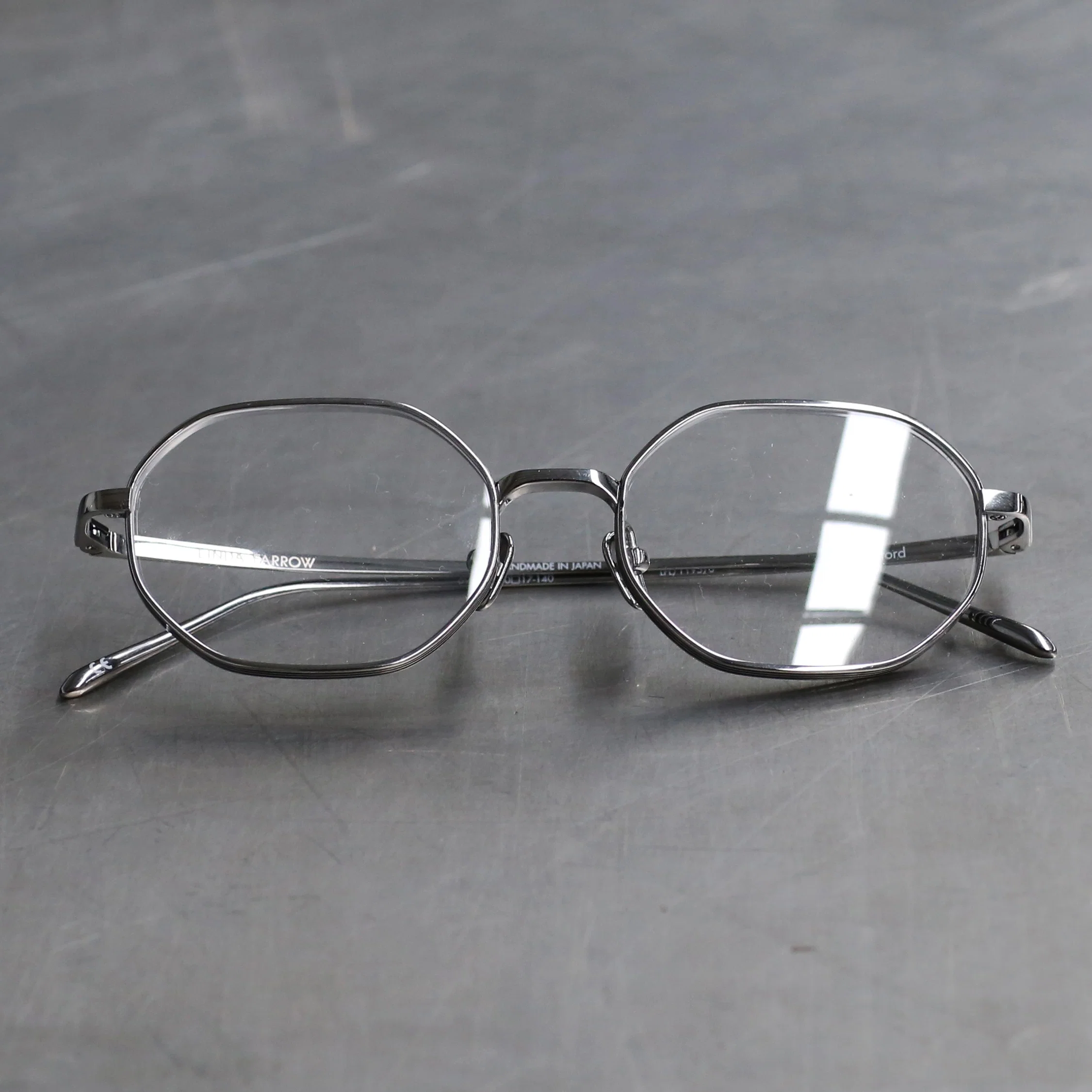 LINDA FARROW LFL1195C3OPT Stafford Platinum/Black Frame Glasses PLF10 - Image 2