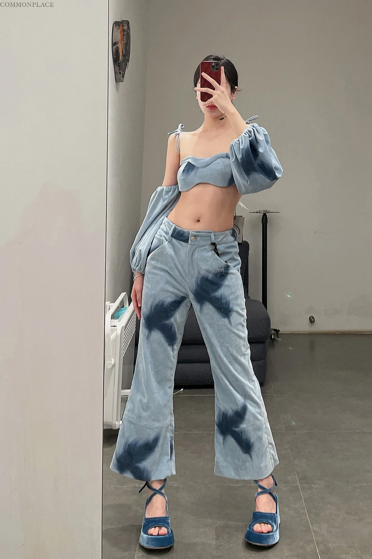 Louis Shengtao Chen Light Blue Feather Corduroy Bra 22SS 2251276 - Image 8