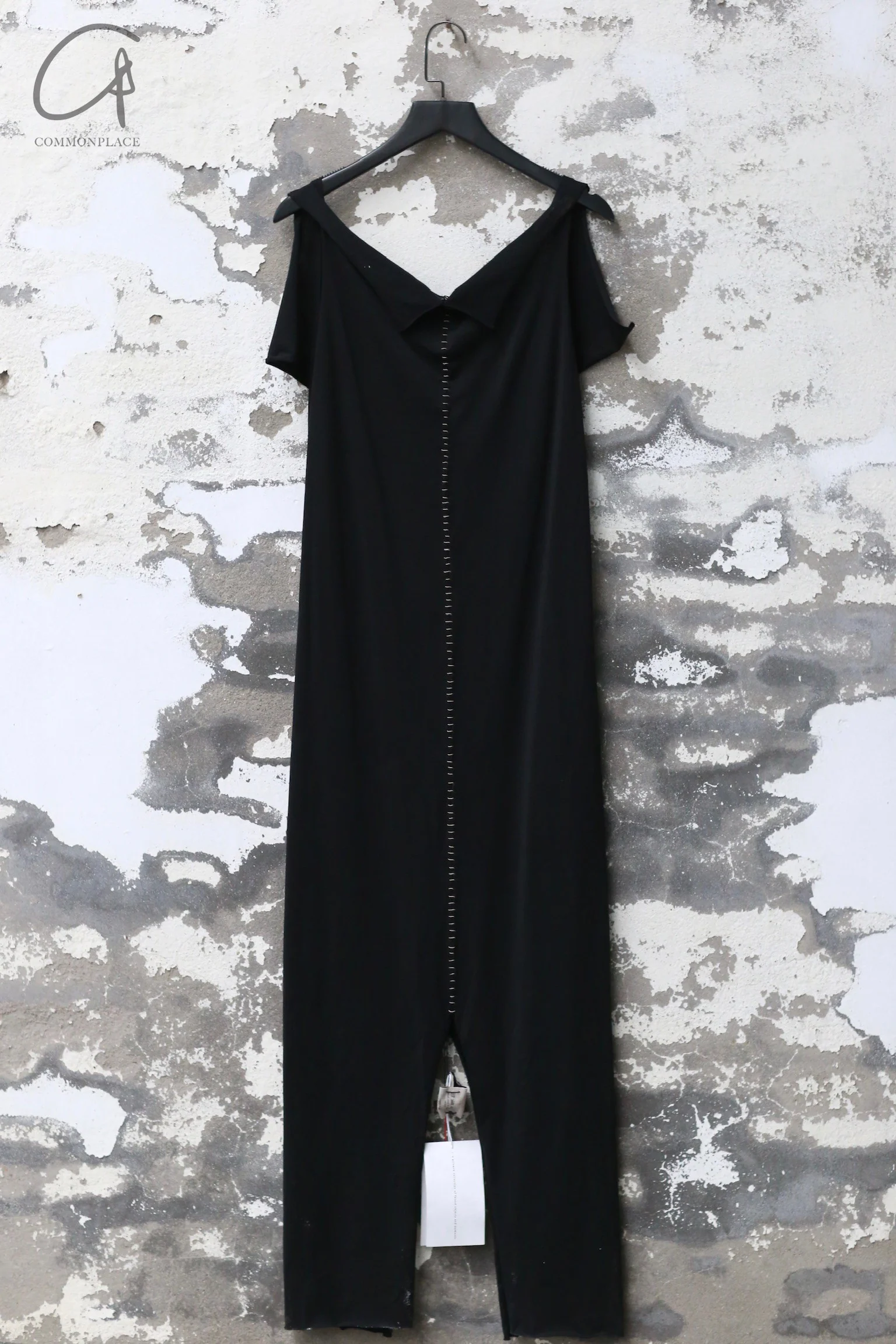 m.a+ Maurizio Amadei V-neck suspender maxi dress MA-D139LL/CM JCL10-HEI Black D139LL/CM JCL10 - Image 4