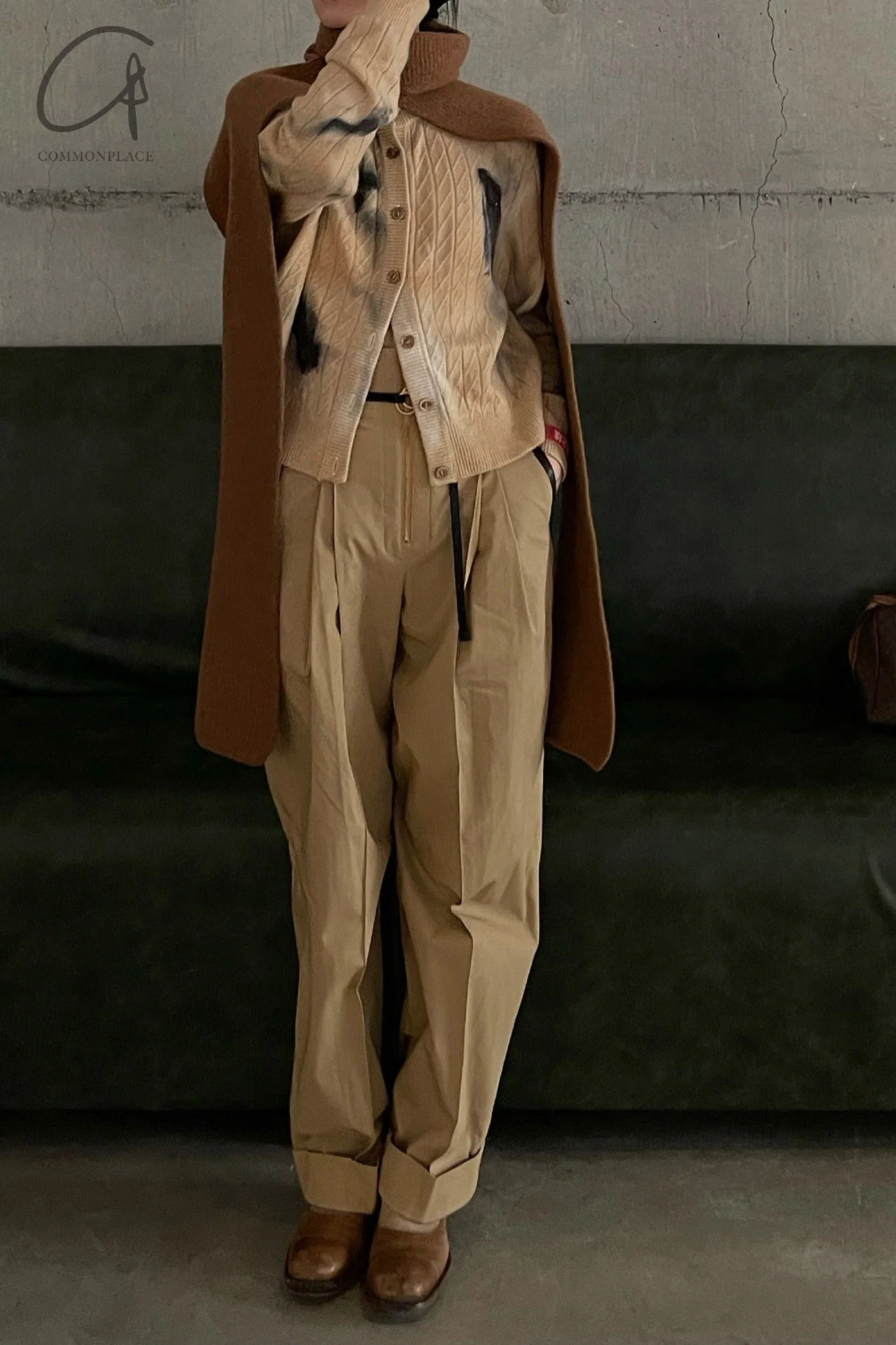 mame kurogouchi high waist chinos MM21PF-PT705 - Image 25
