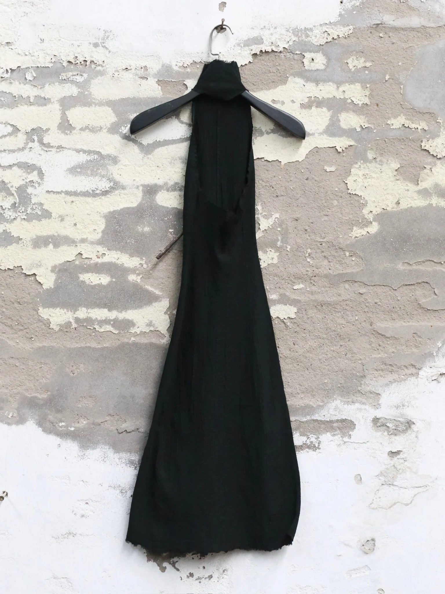 Marc Le Bihan Fall/Winter 2025 American Collar Straight Stretch Dress 21976 (France) MLB-21976-NOIR - Image 4