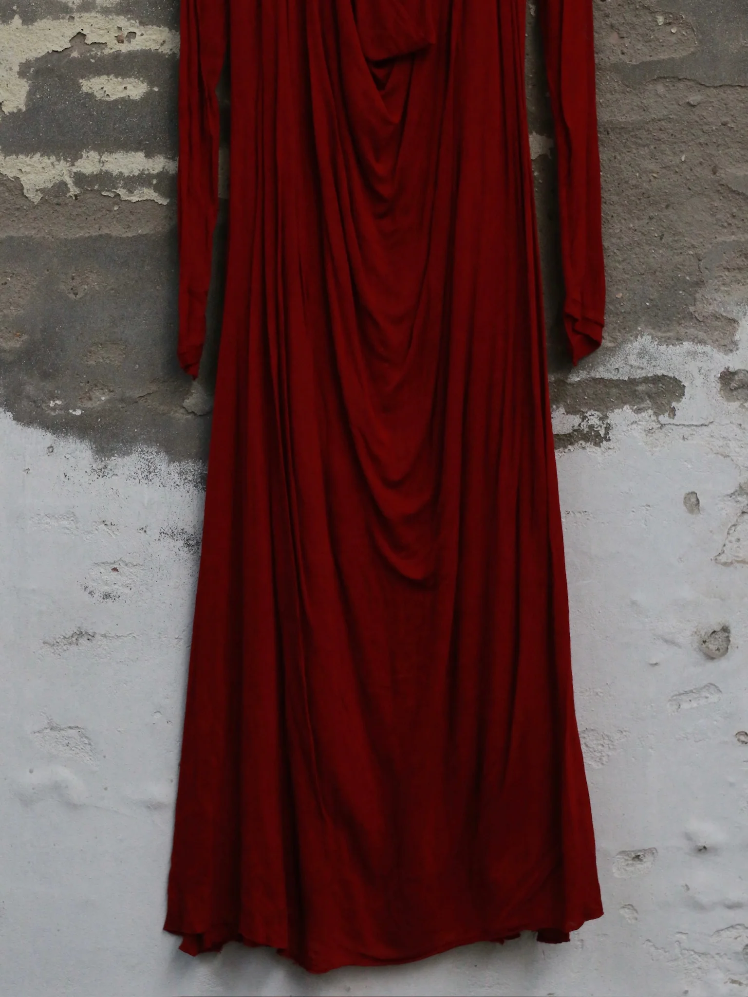 Marc Le Bihan Fall/Winter 2025 Collection, Long-Sleeved Dresses 2833 and 2832, France. MLB-2832-25AW-GUN - Image 9