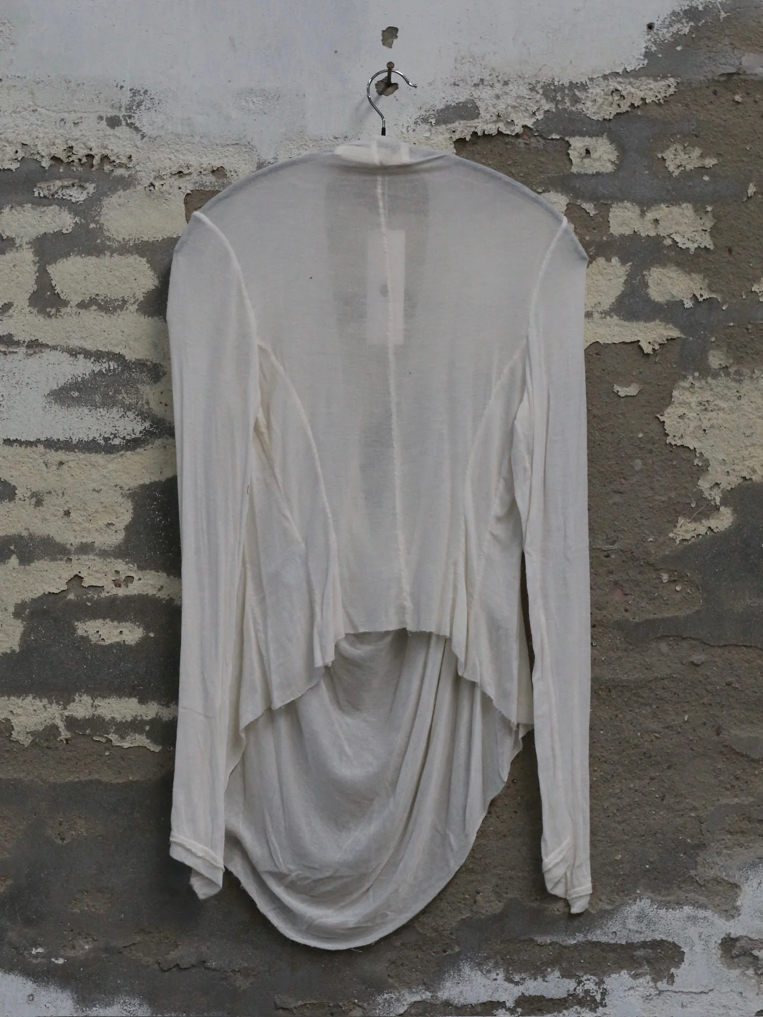 Marc Le Bihan Fall/Winter 2025 Long-Sleeved Top with Wide-Neckline and Pleated Front, Item No. 2821 (France) MLB-2821-ECRU - Image 8