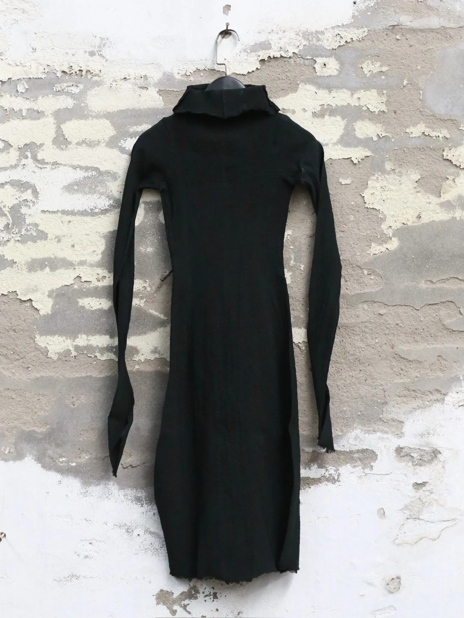 Marc Le Bihan Fall/Winter 2025 Straight-cut Stretch High-neck Maxi Dress 21922 (France) MLB-21922-NOIR - Image 5