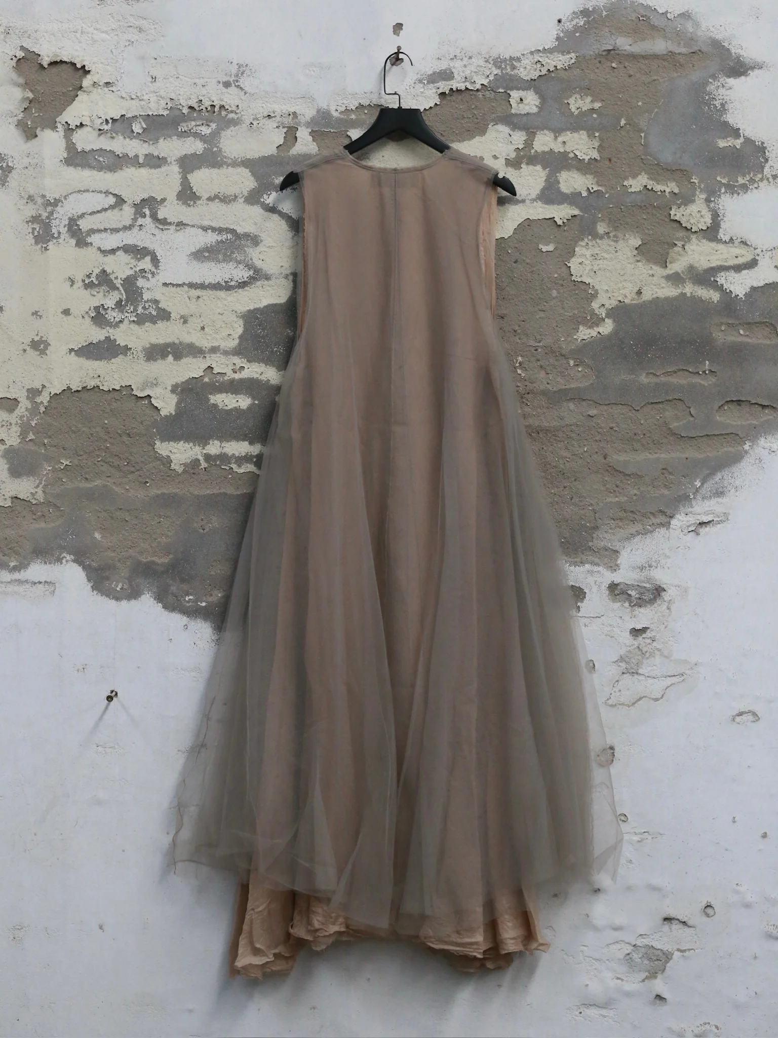 Marc Le Bihan Fall/Winter 2025 Tulle Overlay Dress 2124 (France) MLB-2124-TAUPE - Image 7