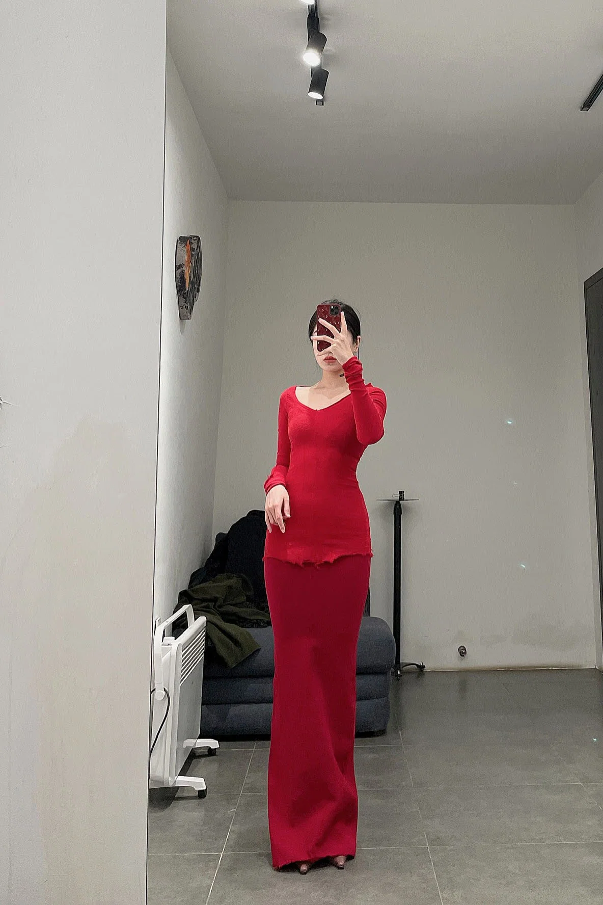 Marc Le Bihan 26909 V-neck tight stretch top 10 meters silk shrink MLB-26909-E21-YSH poppy red 26909-E21 - Image 7