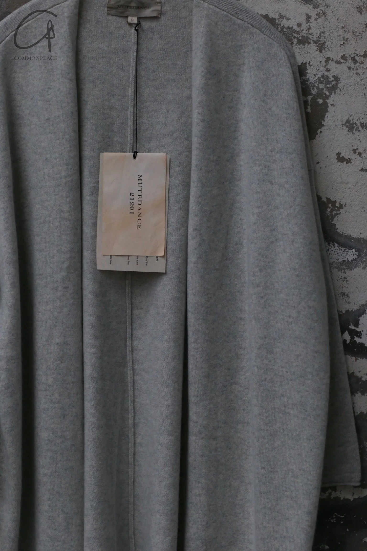 Mutedance 24 Autumn and Winter Long Cashmere Cardigan Series MD-MD24FW131-GRAY MD24FW131 MD24FW132 - Image 2