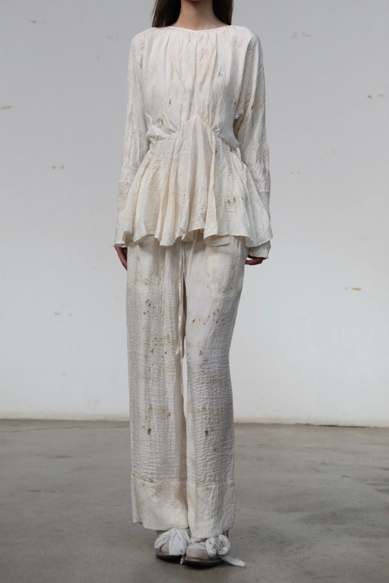 Mutedance 25 Autumn and Winter Round Neck Tunic Shirt Flower Dye MD-MD25FW55-nude (MD25FW53) - Image 2