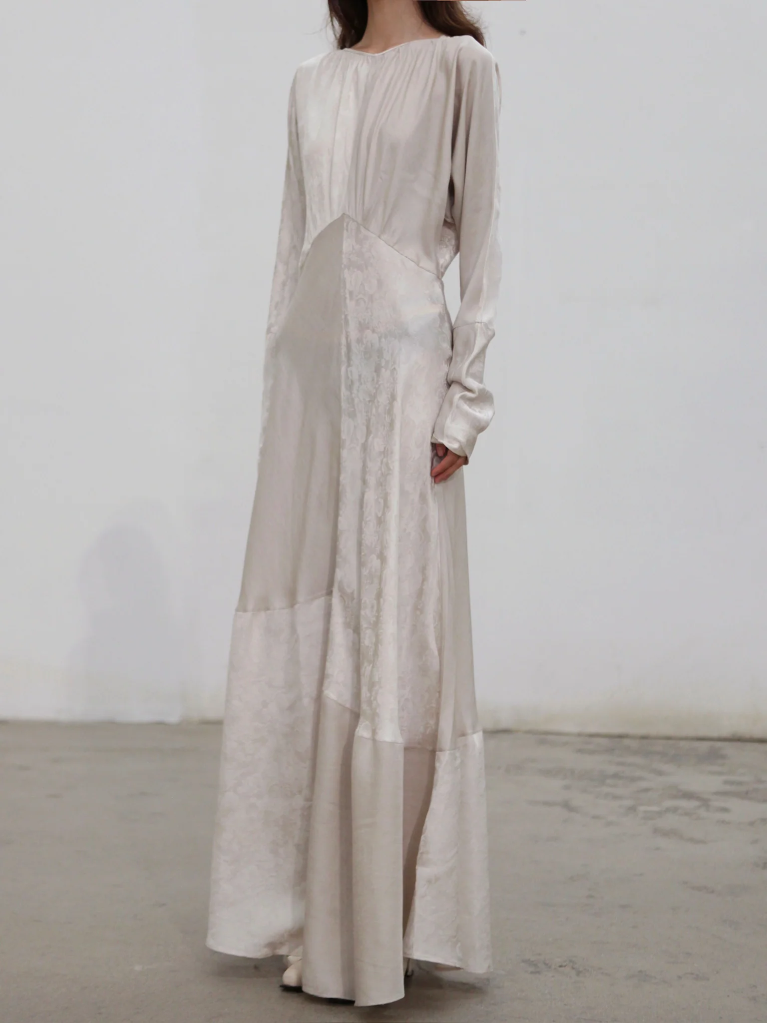 Mutedance 25 Autumn/Winter Waist Round Neck Splicing Dress MD-MD25FW59-beige (MD25FW58) - Image 3