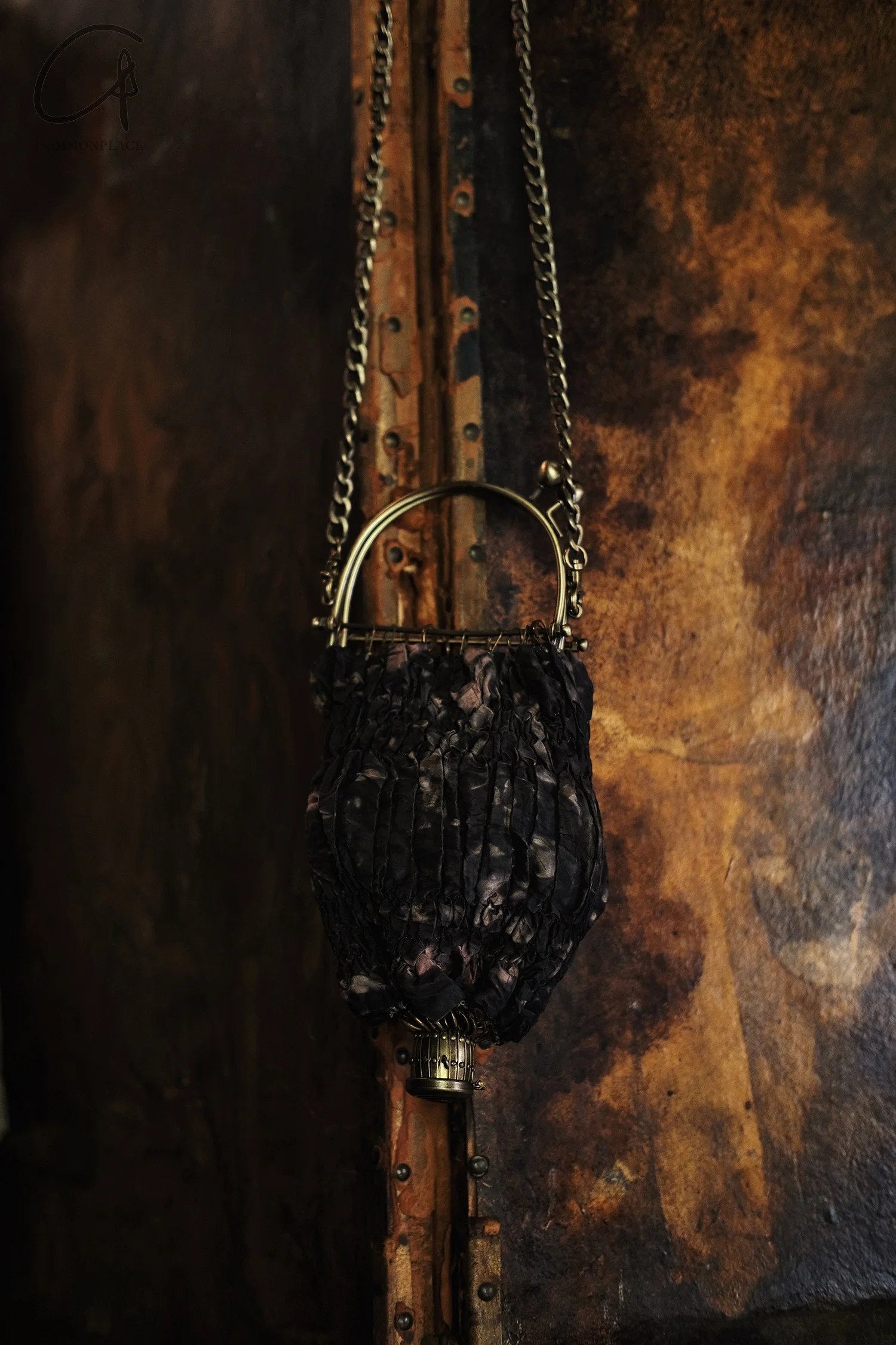 MUTEDANCE Flat Crinkled Sling Bag MD22SS96 - Image 5