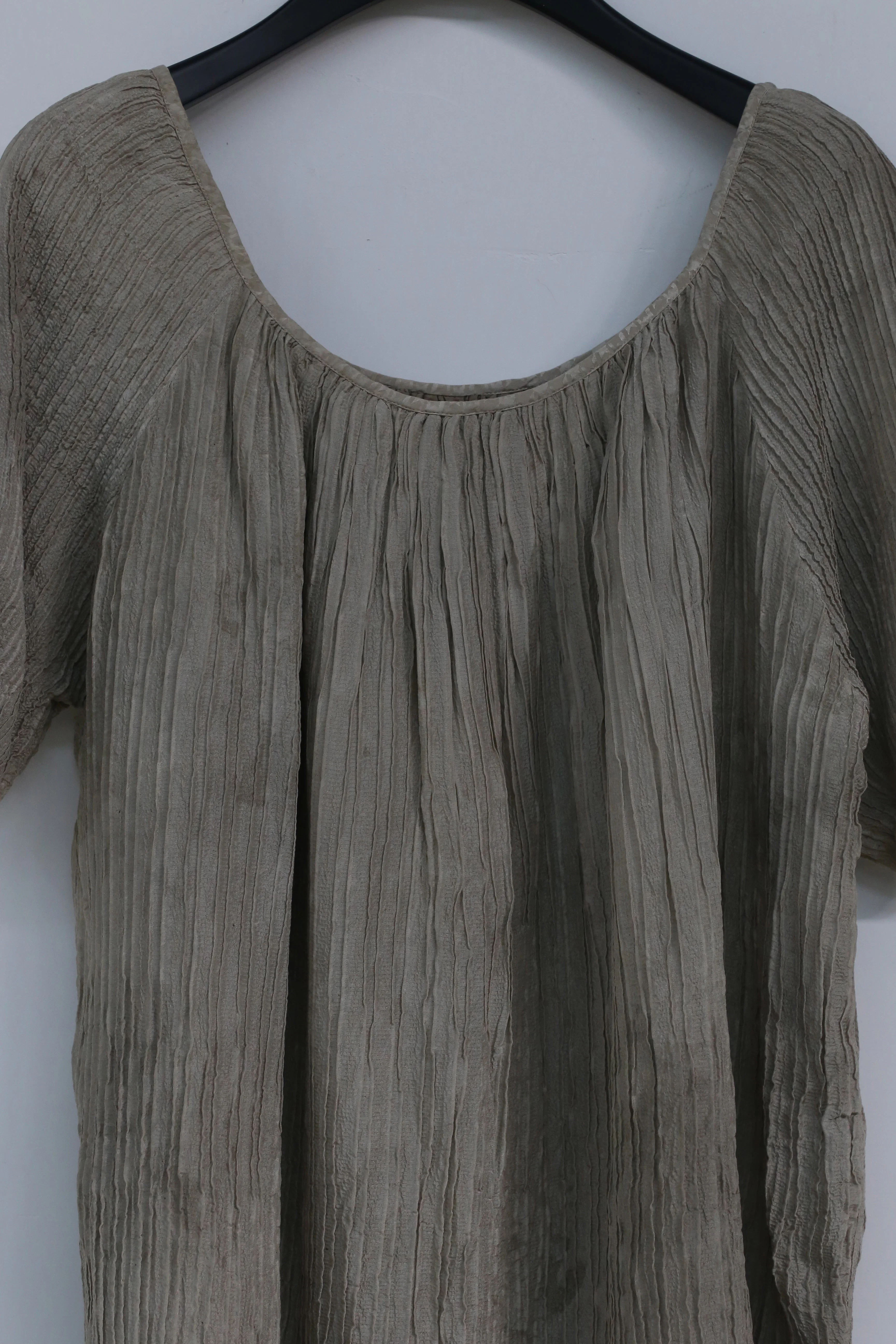 MUTEDANCE Silk Pleated Top MD21FW14 - Image 9