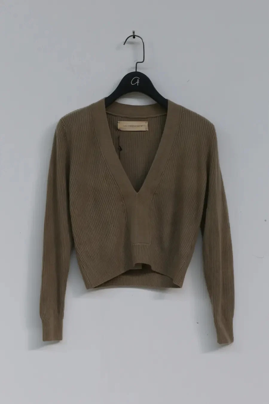 MUTEDANCE V-neck cashmere sweater MD21FW53 - Image 6