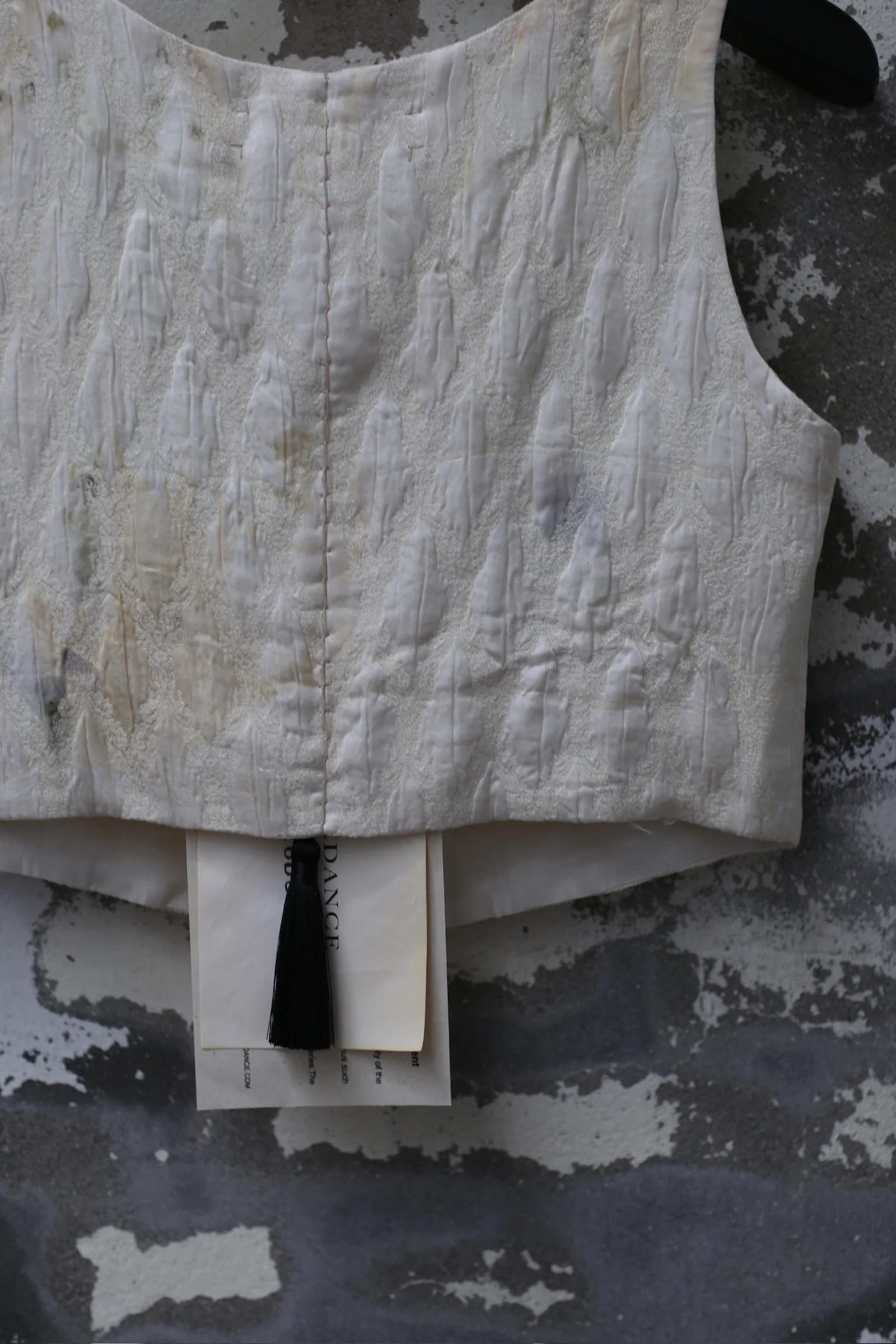Mutedance 24 Spring/Summer Silk Button Vest MD-MD24SS51-HUIBAI hoary PM118 - Image 3
