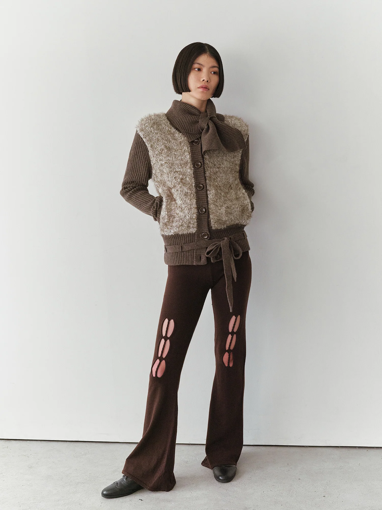 NAN KNITS 25 Autumn and Winter Hollow Cable Flare Pants NAN-N25AWTR04BRO-ZONG Brown - Image 7