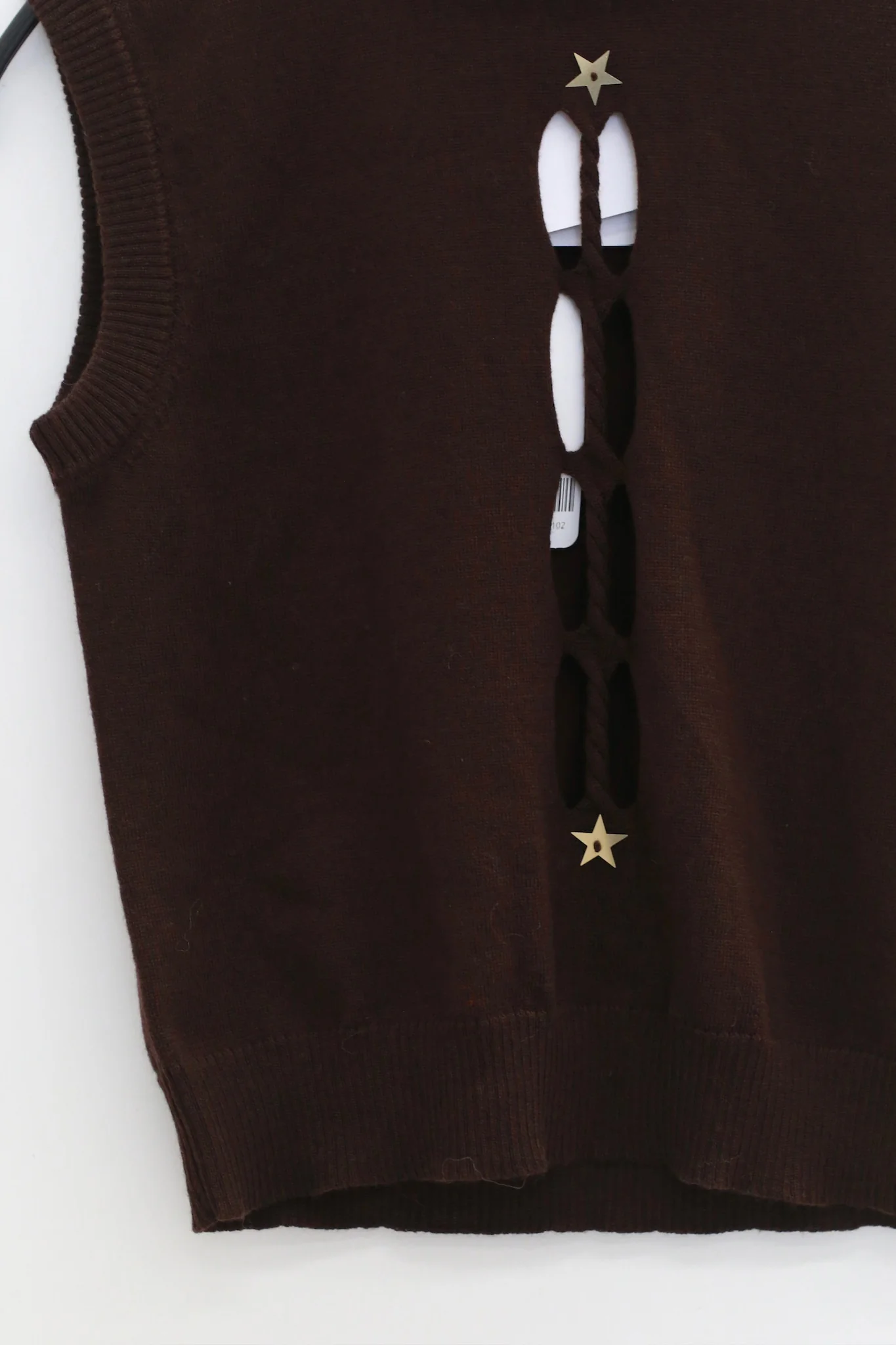 NAN KNITS 25 Autumn and Winter Hollow Cable Vest NAN-N25AWVE06BRO-ZONG Brown - Image 2