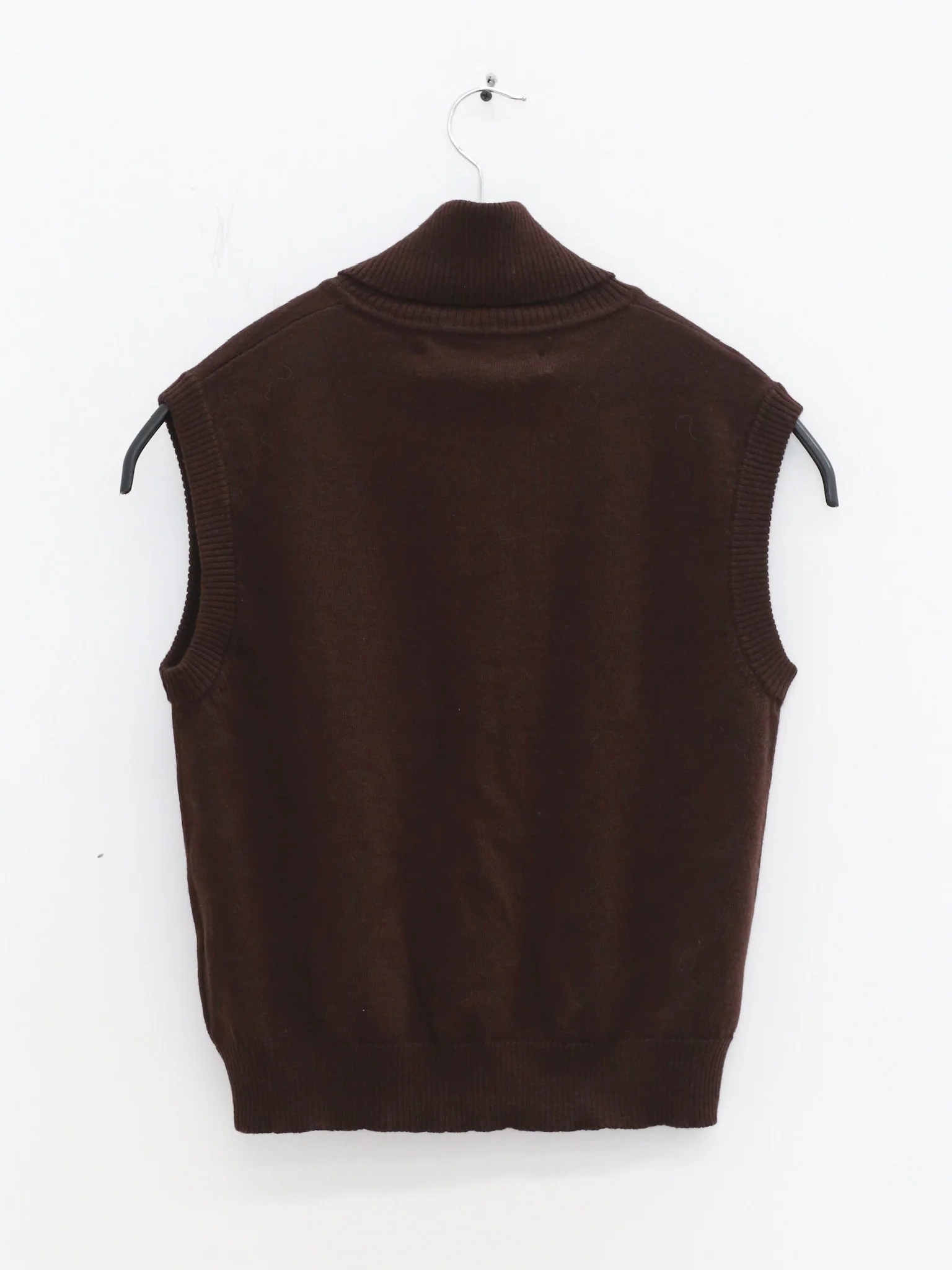 NAN KNITS 25 Autumn and Winter Hollow Cable Vest NAN-N25AWVE06BRO-ZONG Brown - Image 4