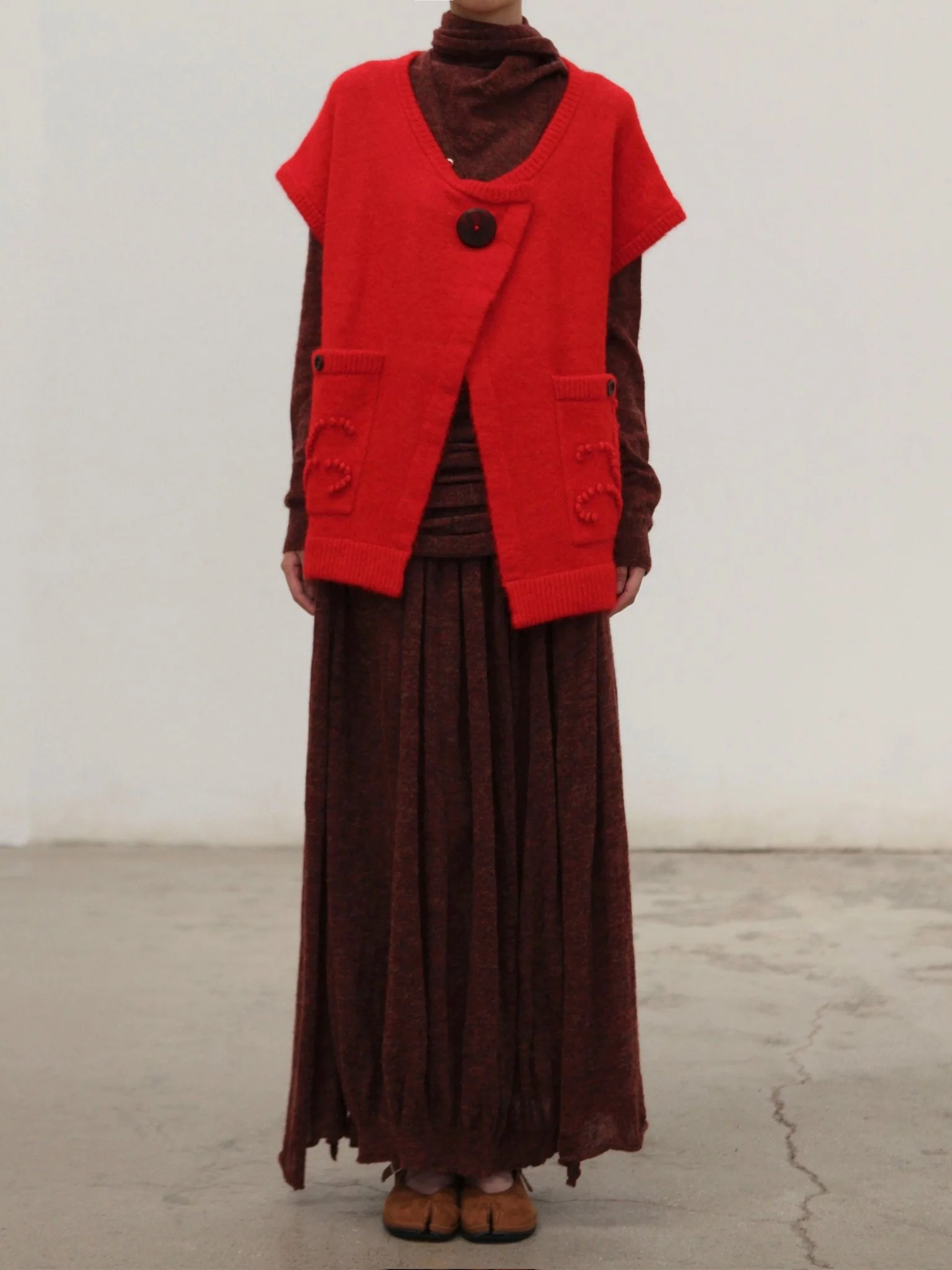 NAN KNITS 25 Autumn and Winter Ribbon Slant Collar Bottoming Shirt/Pleated Skirt NAN-N25AWSK12BRO-ZONG Skirt （N25AWBAS08BRO） - Image 12