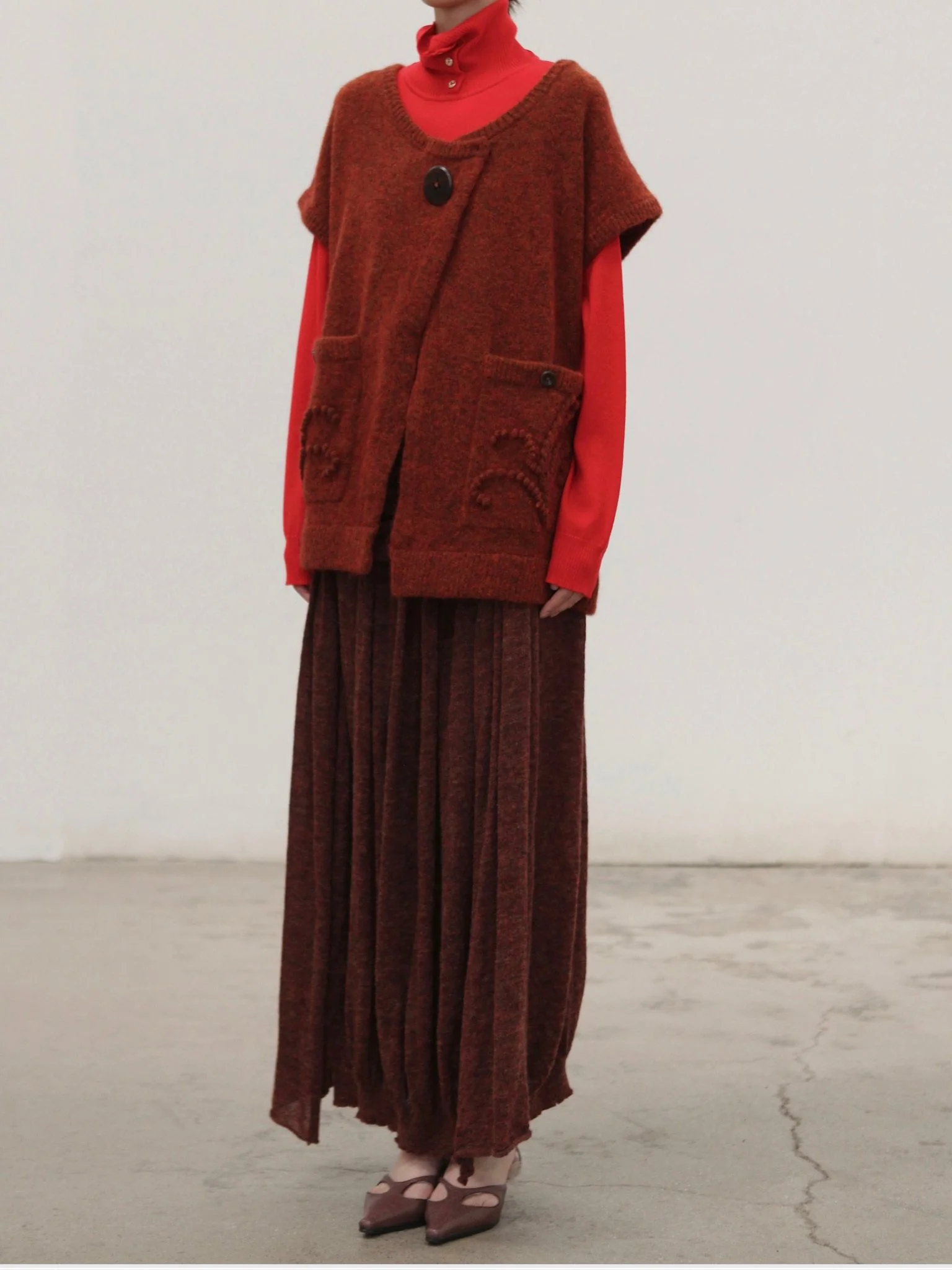 NAN KNITS 25 Autumn and Winter Ribbon Slant Collar Bottoming Shirt/Pleated Skirt NAN-N25AWSK12BRO-ZONG Skirt （N25AWBAS08BRO） - Image 14