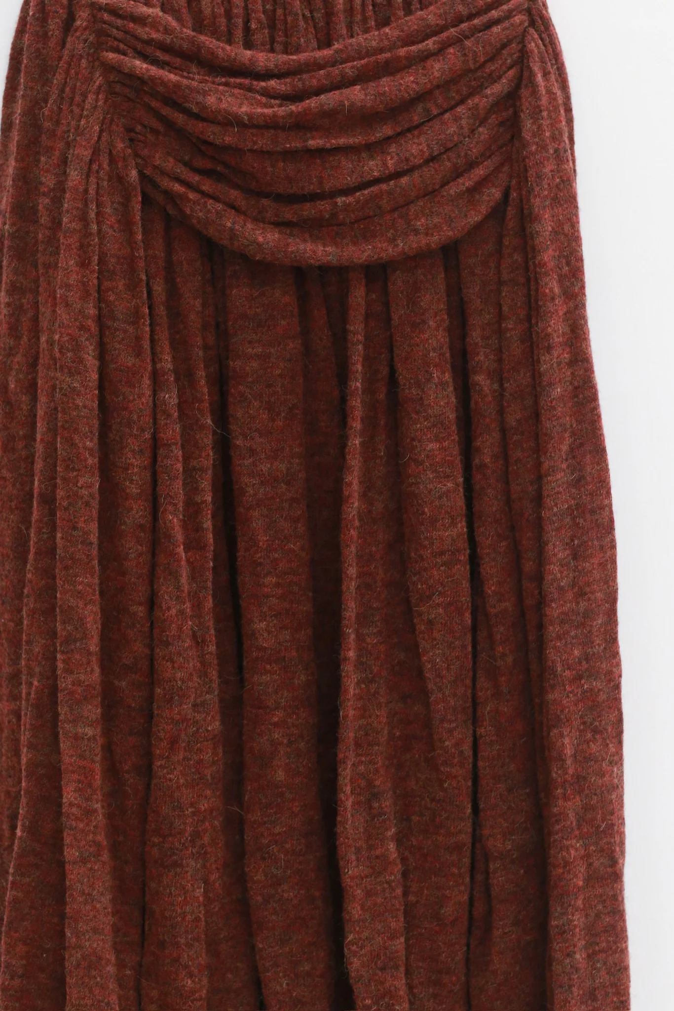 NAN KNITS 25 Autumn and Winter Ribbon Slant Collar Bottoming Shirt/Pleated Skirt NAN-N25AWSK12BRO-ZONG Skirt （N25AWBAS08BRO） - Image 2
