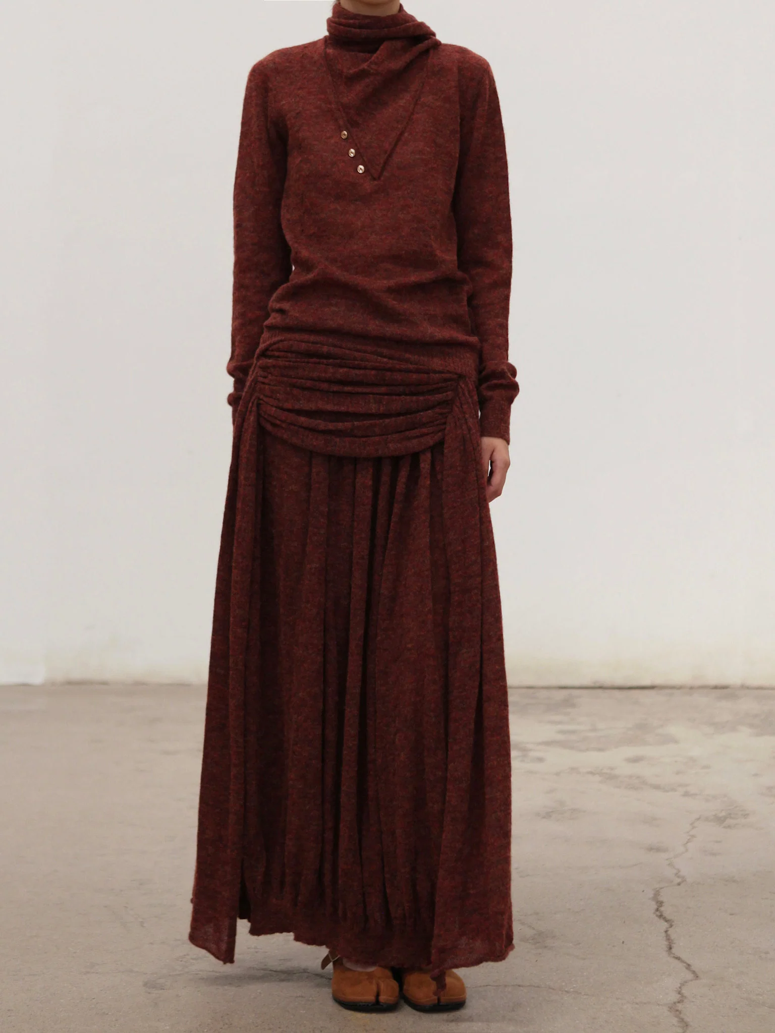 NAN KNITS 25 Autumn and Winter Ribbon Slant Collar Bottoming Shirt/Pleated Skirt NAN-N25AWSK12BRO-ZONG Skirt （N25AWBAS08BRO） - Image 6