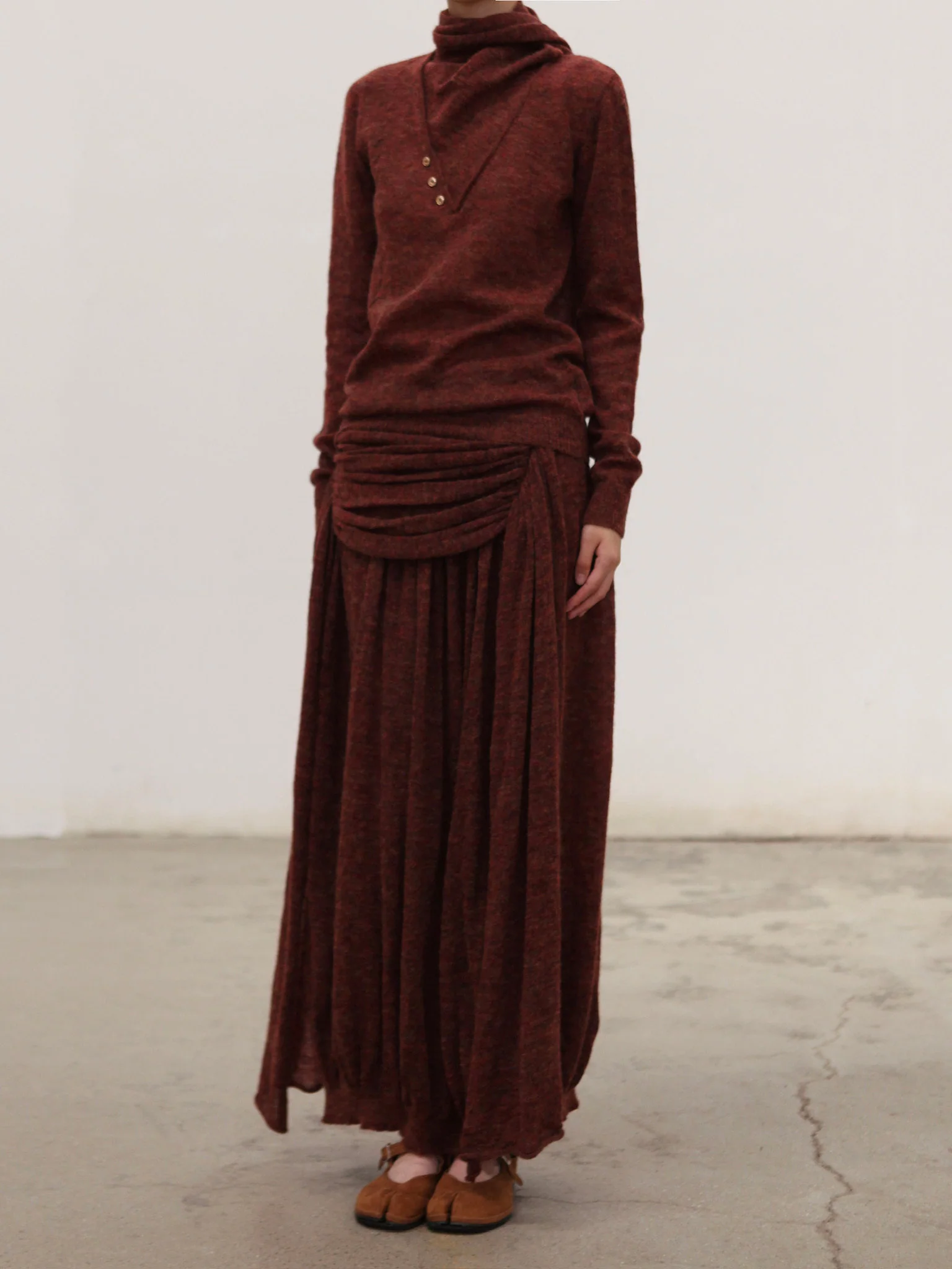 NAN KNITS 25 Autumn and Winter Ribbon Slant Collar Bottoming Shirt/Pleated Skirt NAN-N25AWSK12BRO-ZONG Skirt （N25AWBAS08BRO） - Image 7