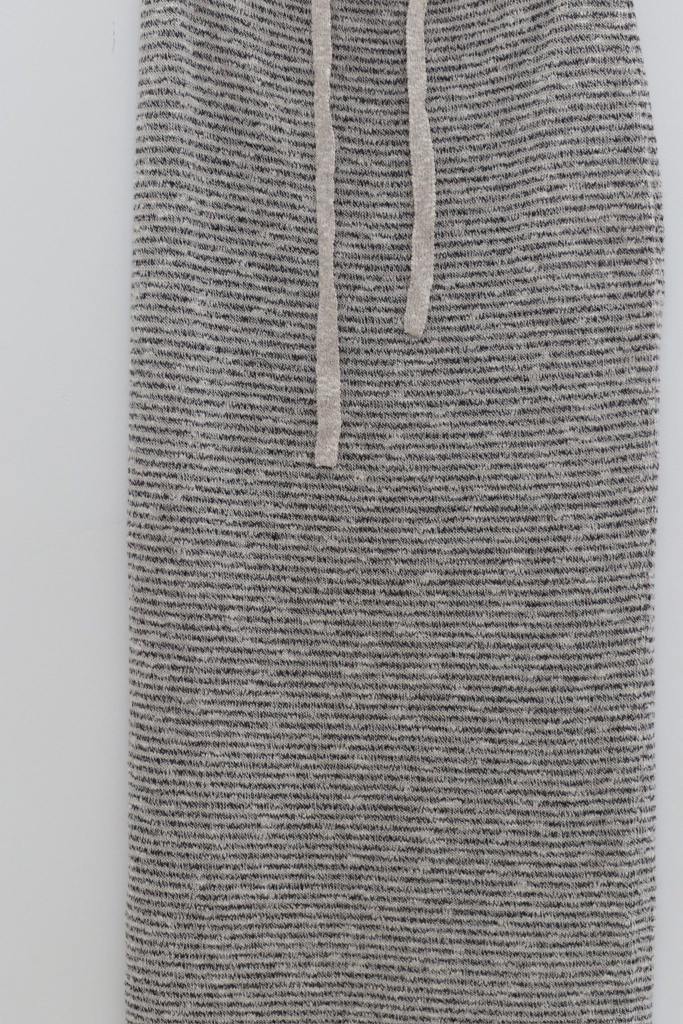 o cloche code 26SS striped tie-waist skirt OCC-OH26SQ035-HBHH H-H floral white/floral gray - Image 2