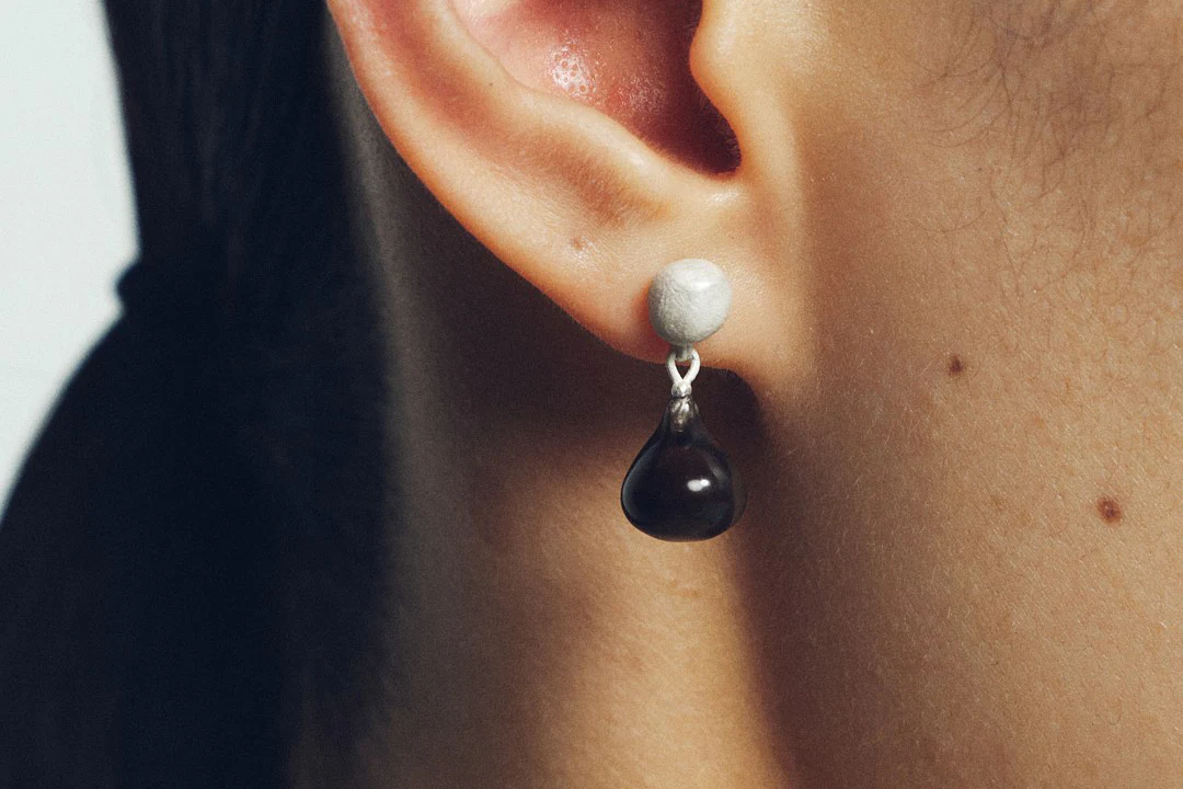 OLIO E ACETO 24 Autumn and Winter Melaleuca Crystal/Sterling Silver Smoky Crystal Water Drop Fruit Earrings OLIO-OA11E04-CHAYIN Brown/Silver OLIO-OA11E03 - Image 5