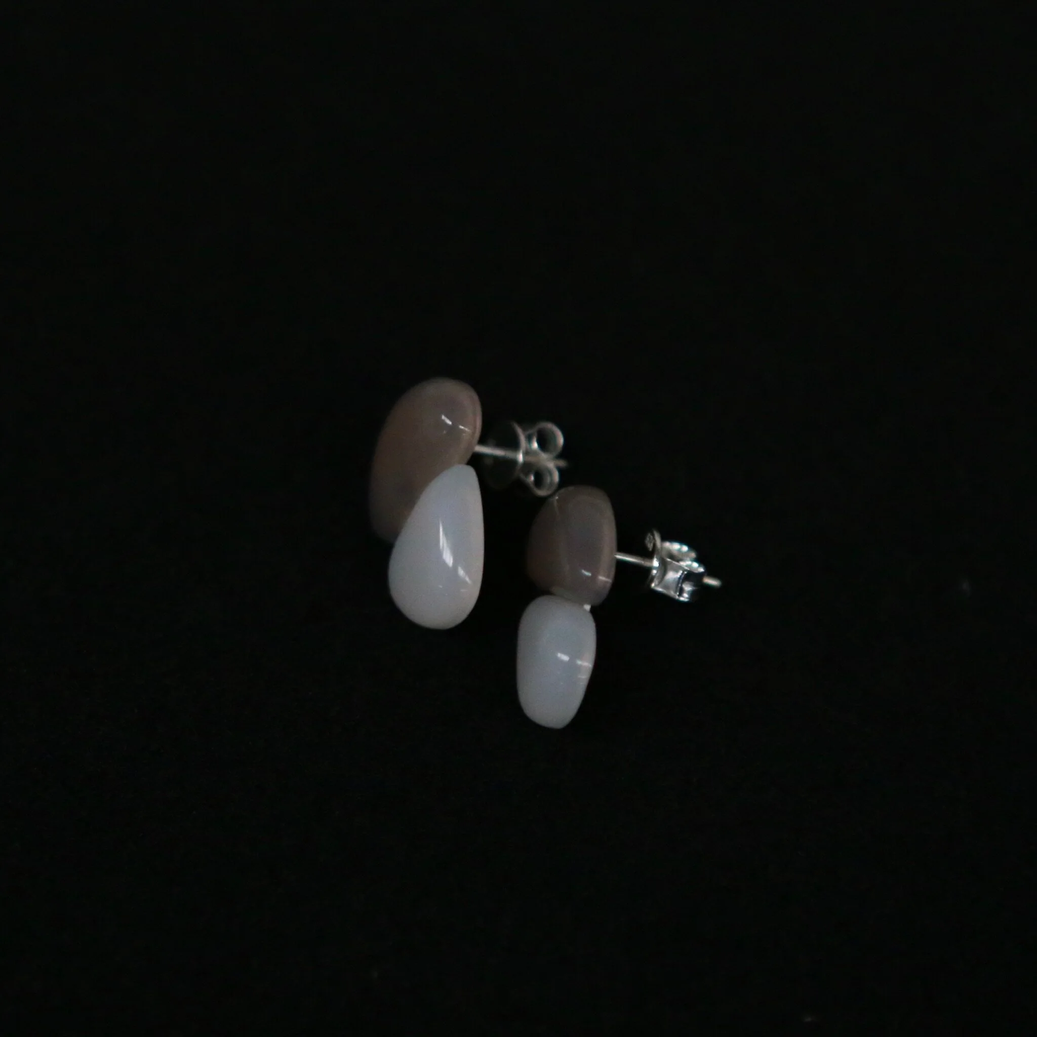 OLIO E ACETO Sterling Silver Tiger's Eye/Agate Glowing Earrings OLIO-OA14E09-HB Grey/White （OA14E08） - Image 3