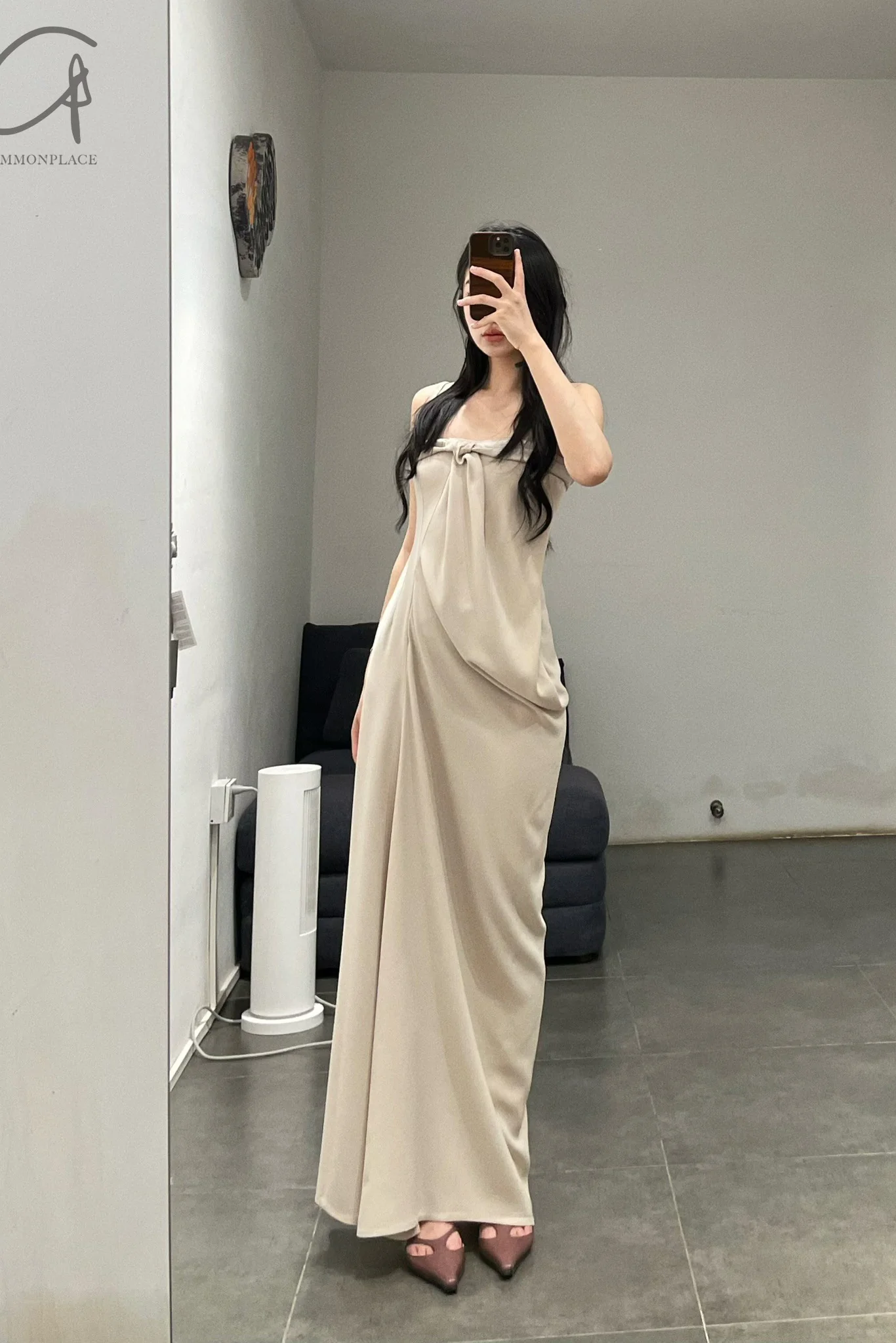 OUDE WAAG 24 Autumn and Winter Asymmetric Drape Dress OW-24AW- DS19A1WI180-MH POW1 Beige Gray OW-24AW-DS02P1PK220 - Image 12