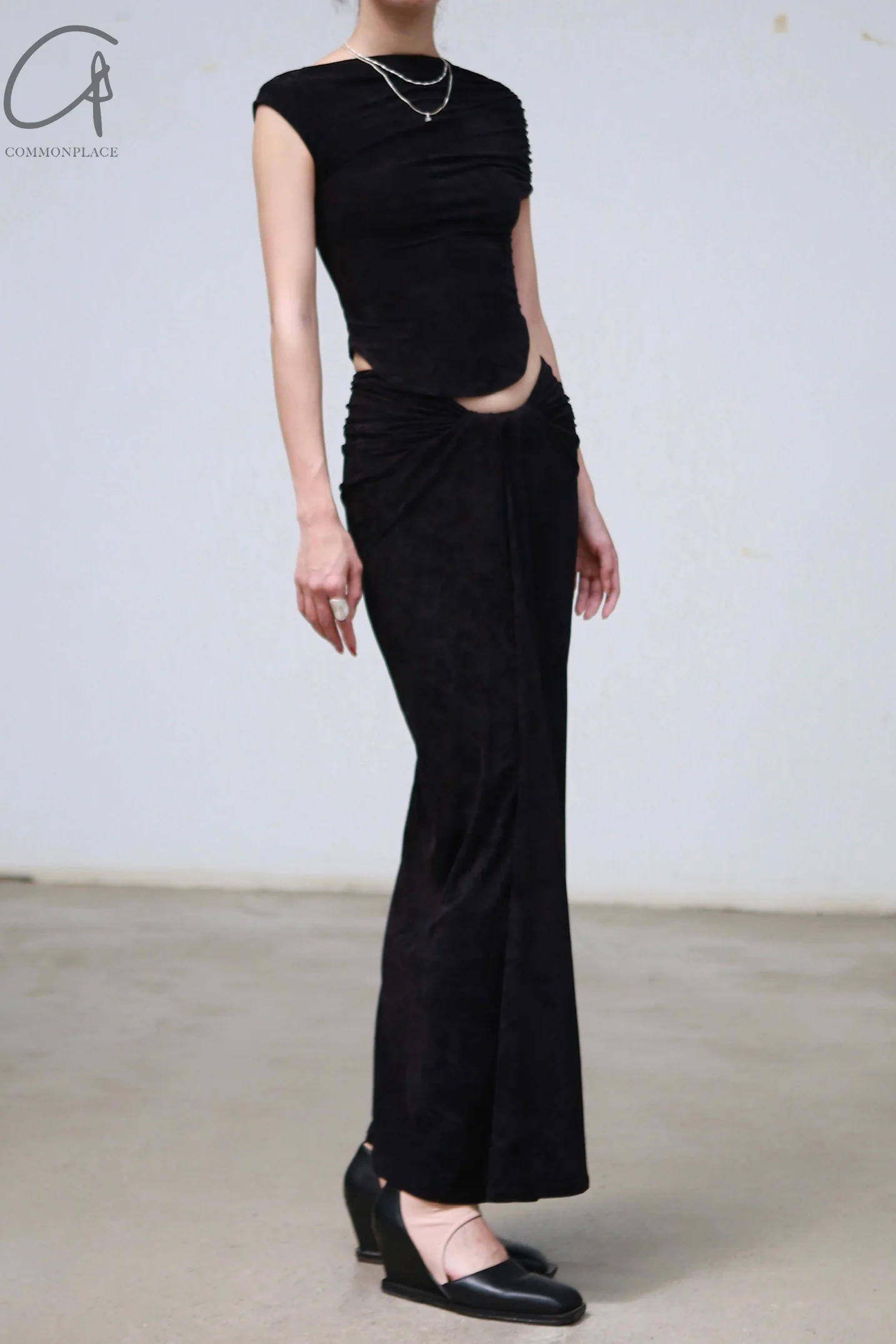 OUDE WAAG 24 Autumn and Winter Draped Knit Skirt Series OW-OW-24AW-SK02-HEI Black - Image 2