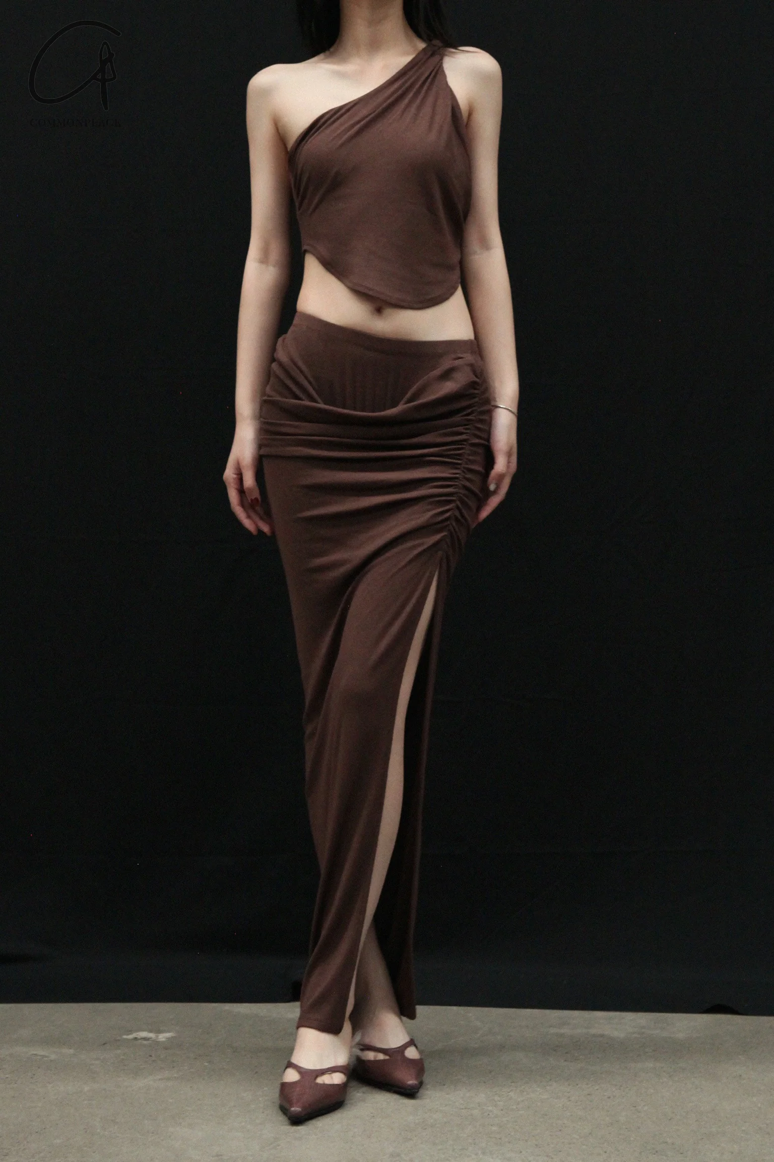 OUDE WAAG 24 Autumn and Winter One Shoulder Knot Vest OW-24AW -TP08R1BR440 Coffee OW-24AW -TP08 - Image 2